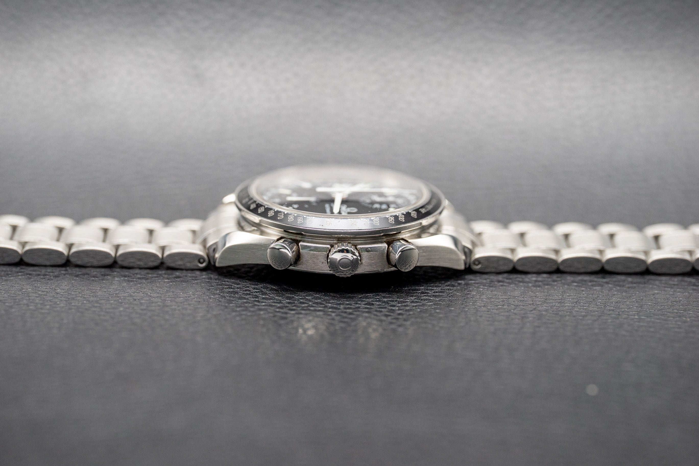 Omega Speedmaster Day Date 3520.50 FULLSET 2002 Box + PAPERS