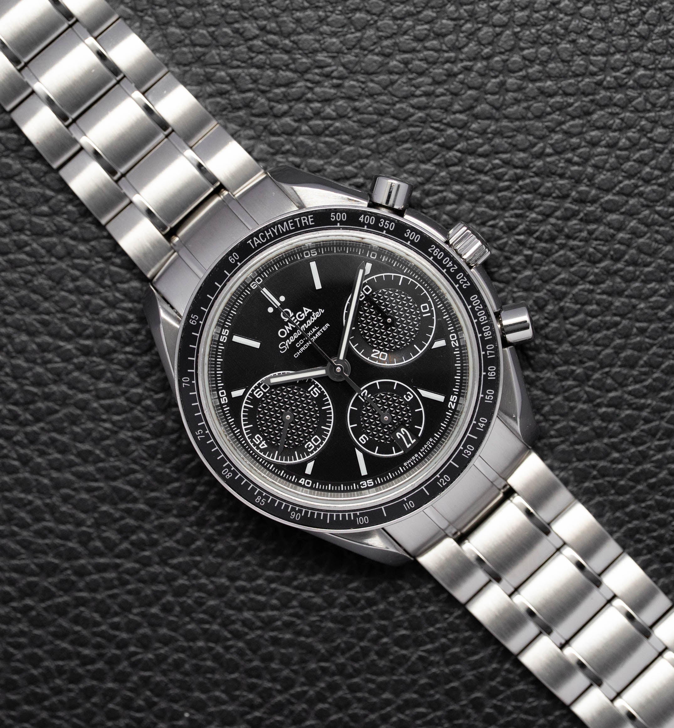 Omega Speedmaster Racing 326.30.40.50.01.001 Fullset 2018 Box+Papers