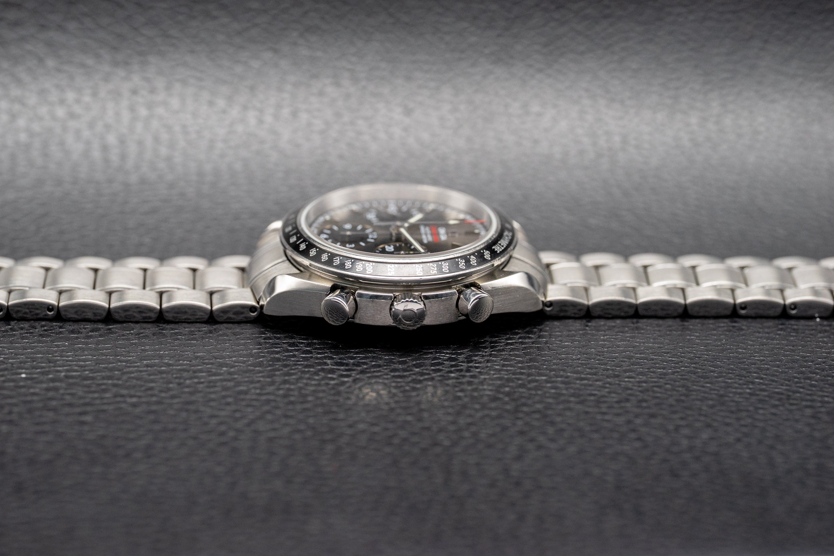 Omega Speedmaster Date 323.30.40.40.06.001 FULLSET 2016 Box + PAPERS