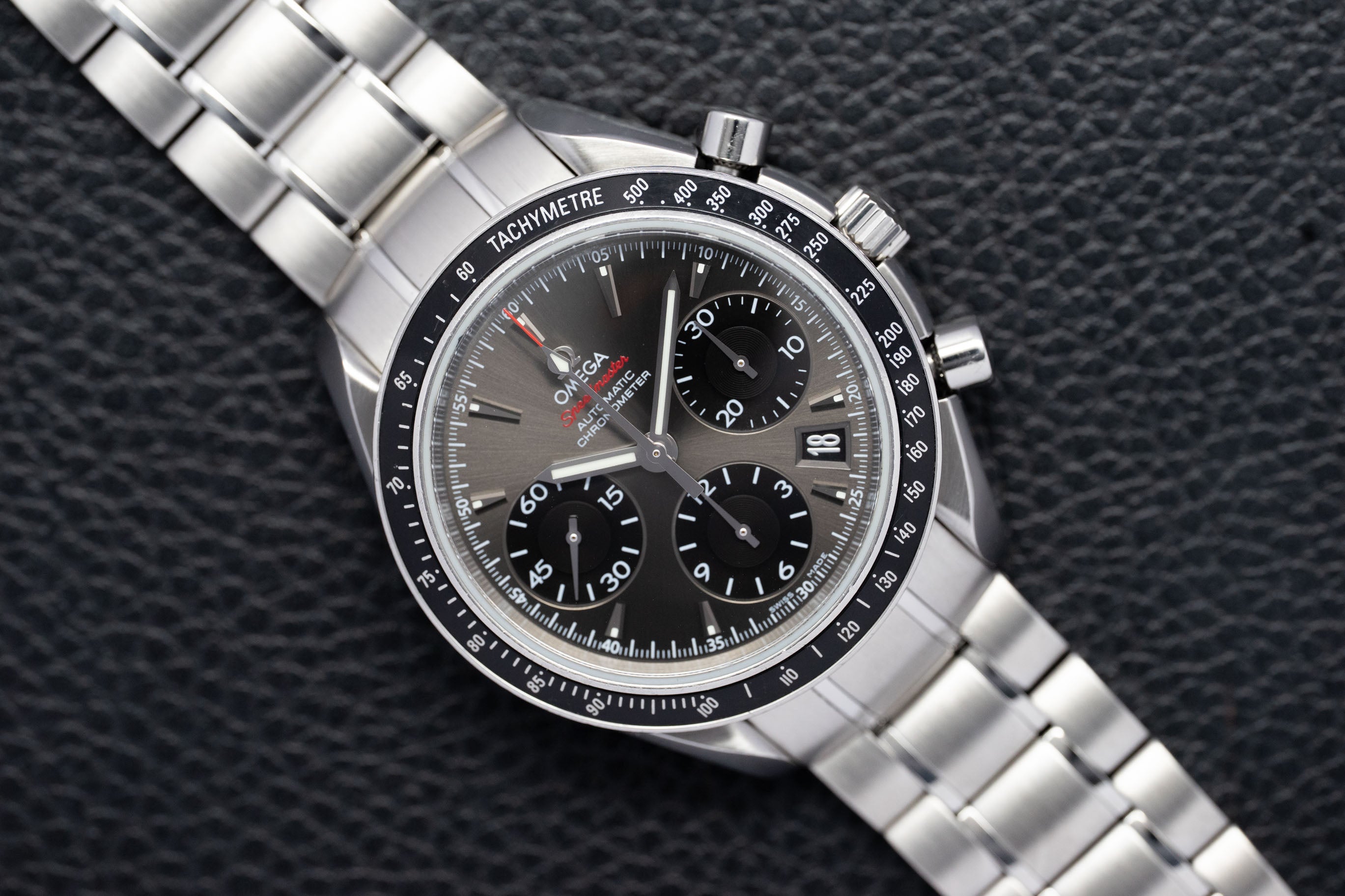 Omega Speedmaster Date 323.30.40.40.06.001 FULLSET 2016 Box + PAPERS