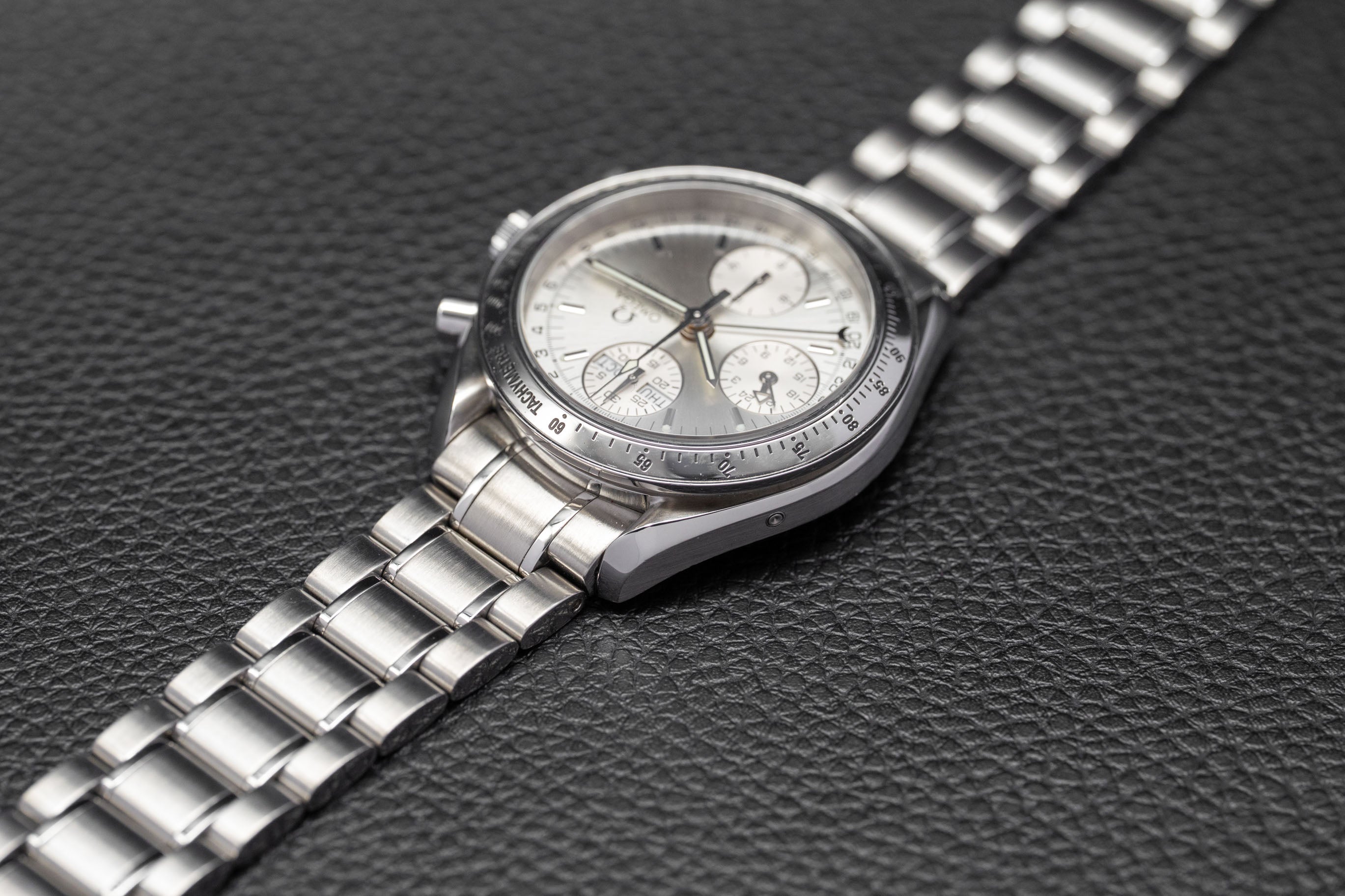 Omega Speedmaster Day Date 3523.30 FULLSET 2001 Box + PAPERS