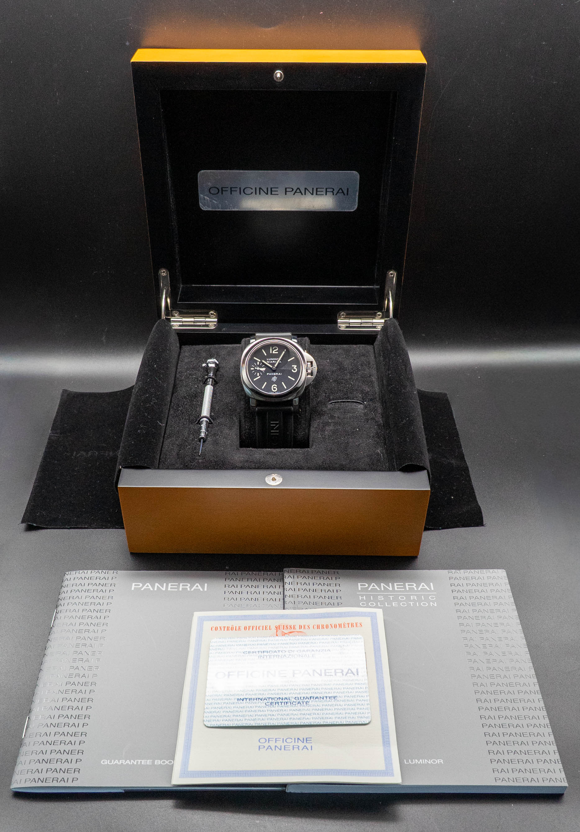 Panerai Luminor Base Logo PAM00005 Fullset 2011 Box+Papers