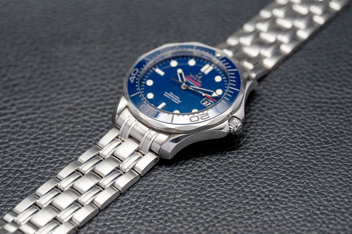 Omega Seamaster Diver 300 212.30.41.20.03.001 Blue Dial 2010