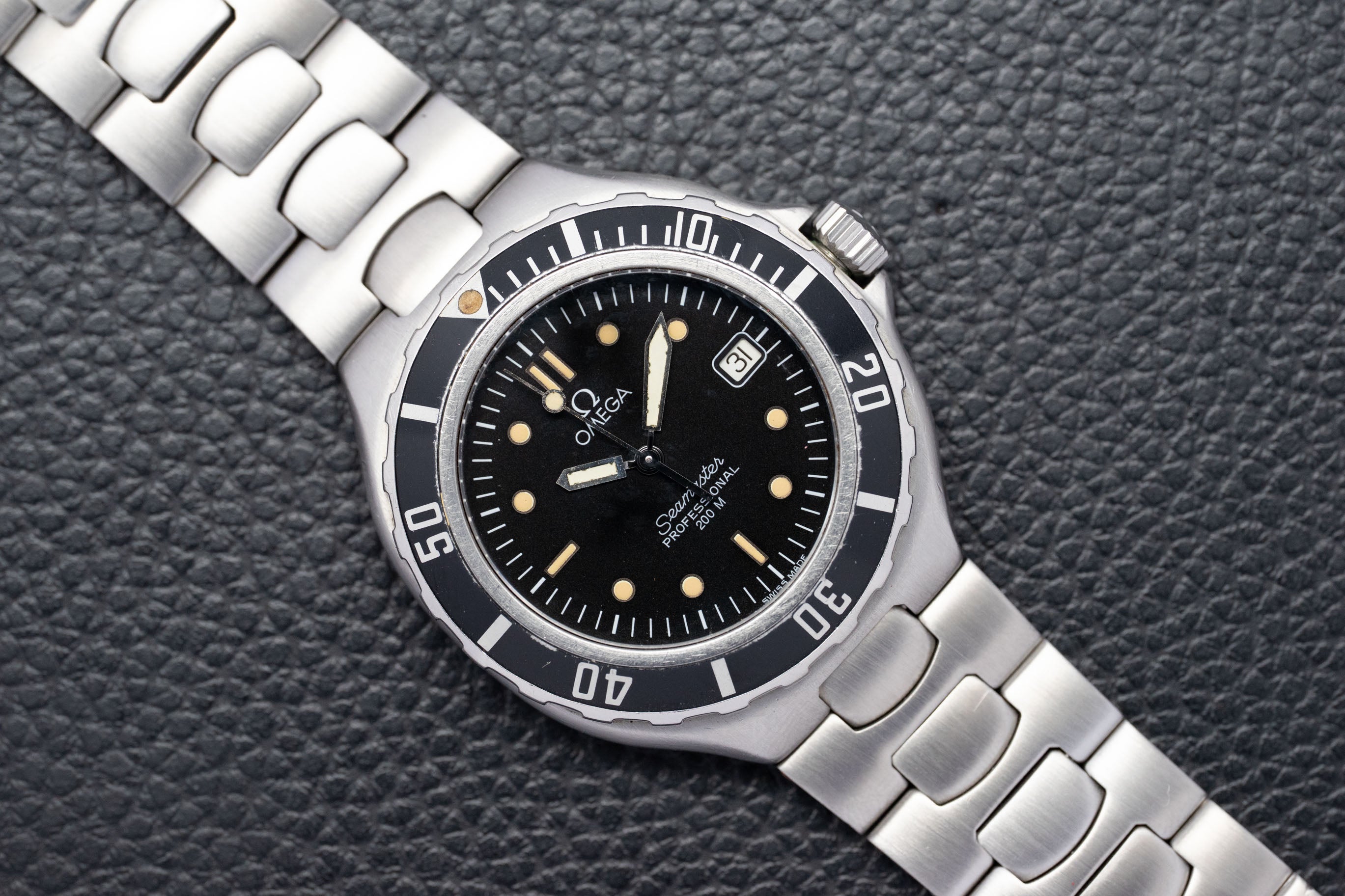 Omega Seamaster 200 Pre-Bond 2850.50 Black Dial 1991
