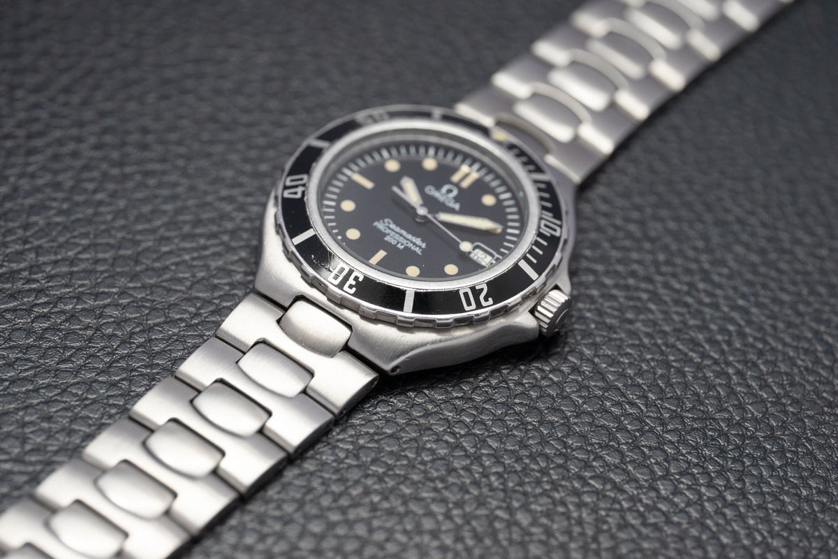 Omega Seamaster 200 Pre-Bond 2850.50 Black Dial 1993