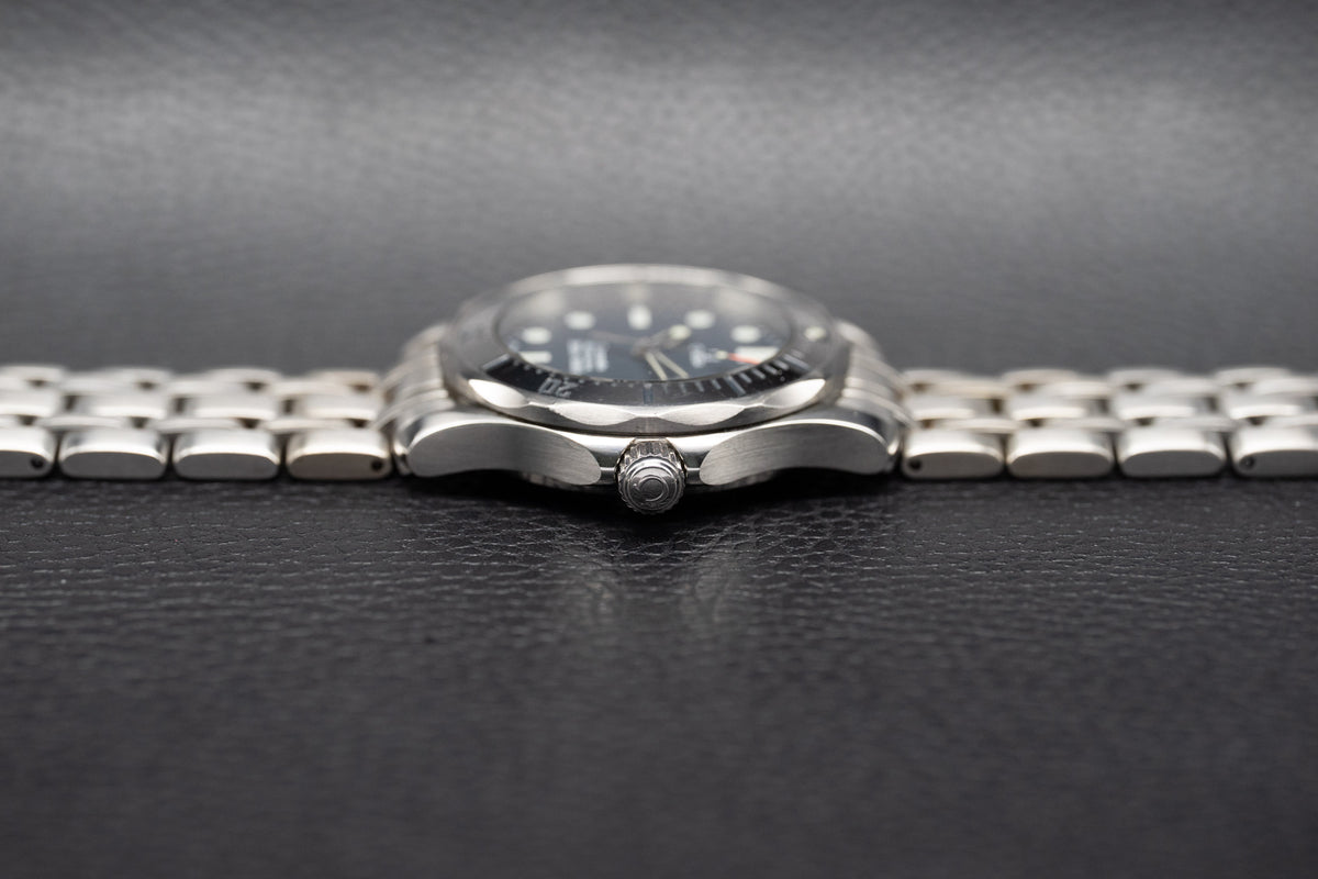 Omega Seamaster 300 2562.80 Blue Dial 1998