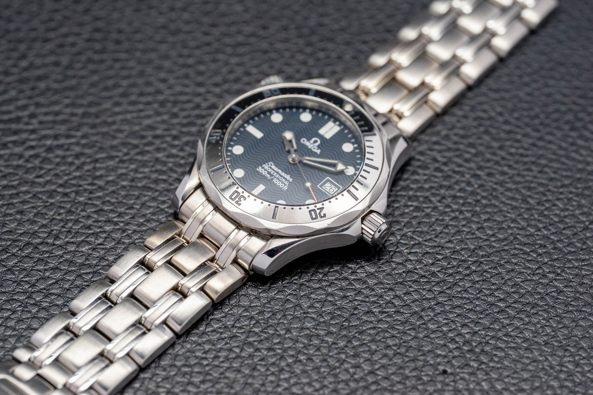 Omega Seamaster 300 2562.80 Blue Dial 1998
