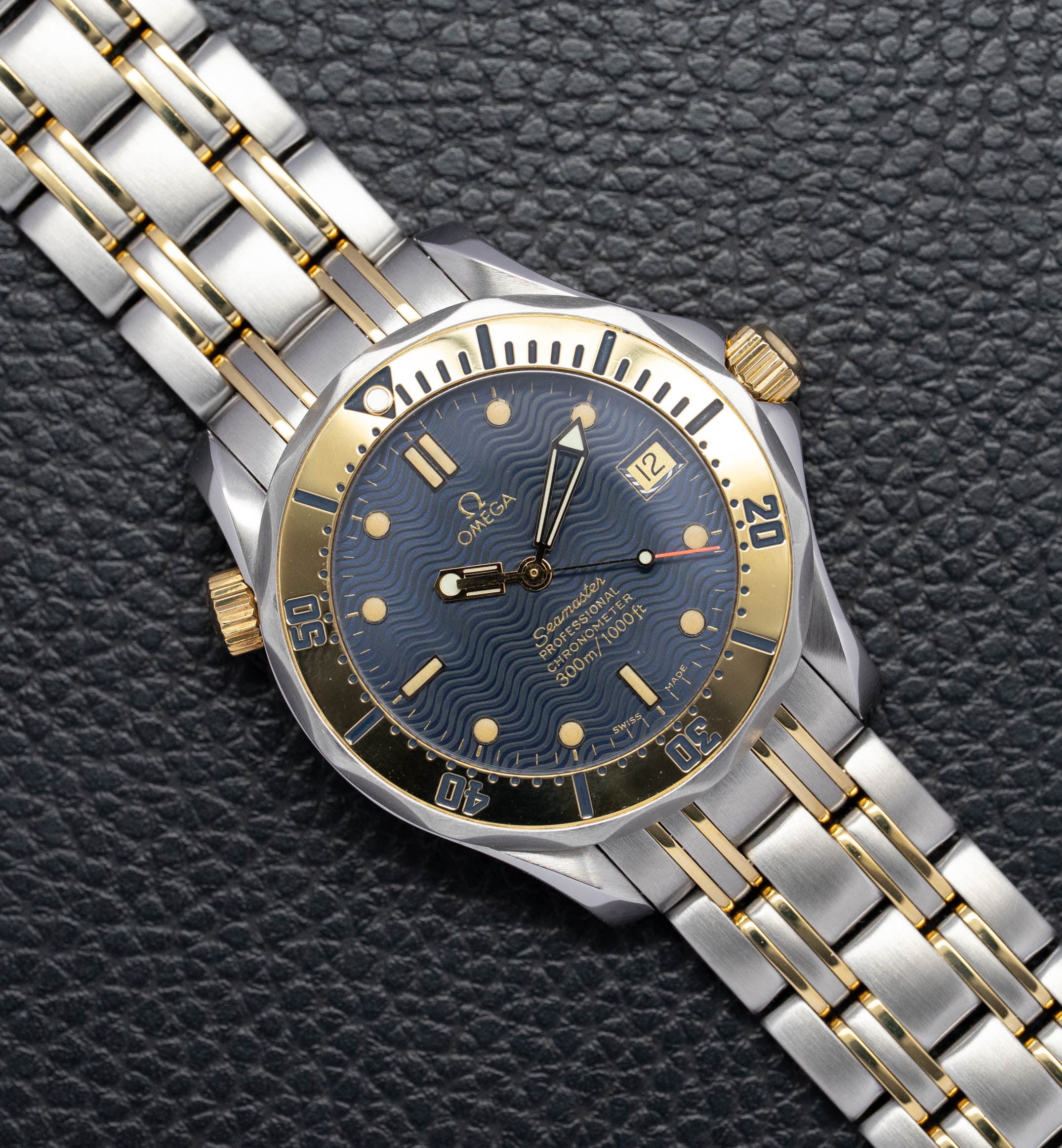 Omega Seamaster Diver 300M 2352.80 FULLSET 1997 Box + PAPERS