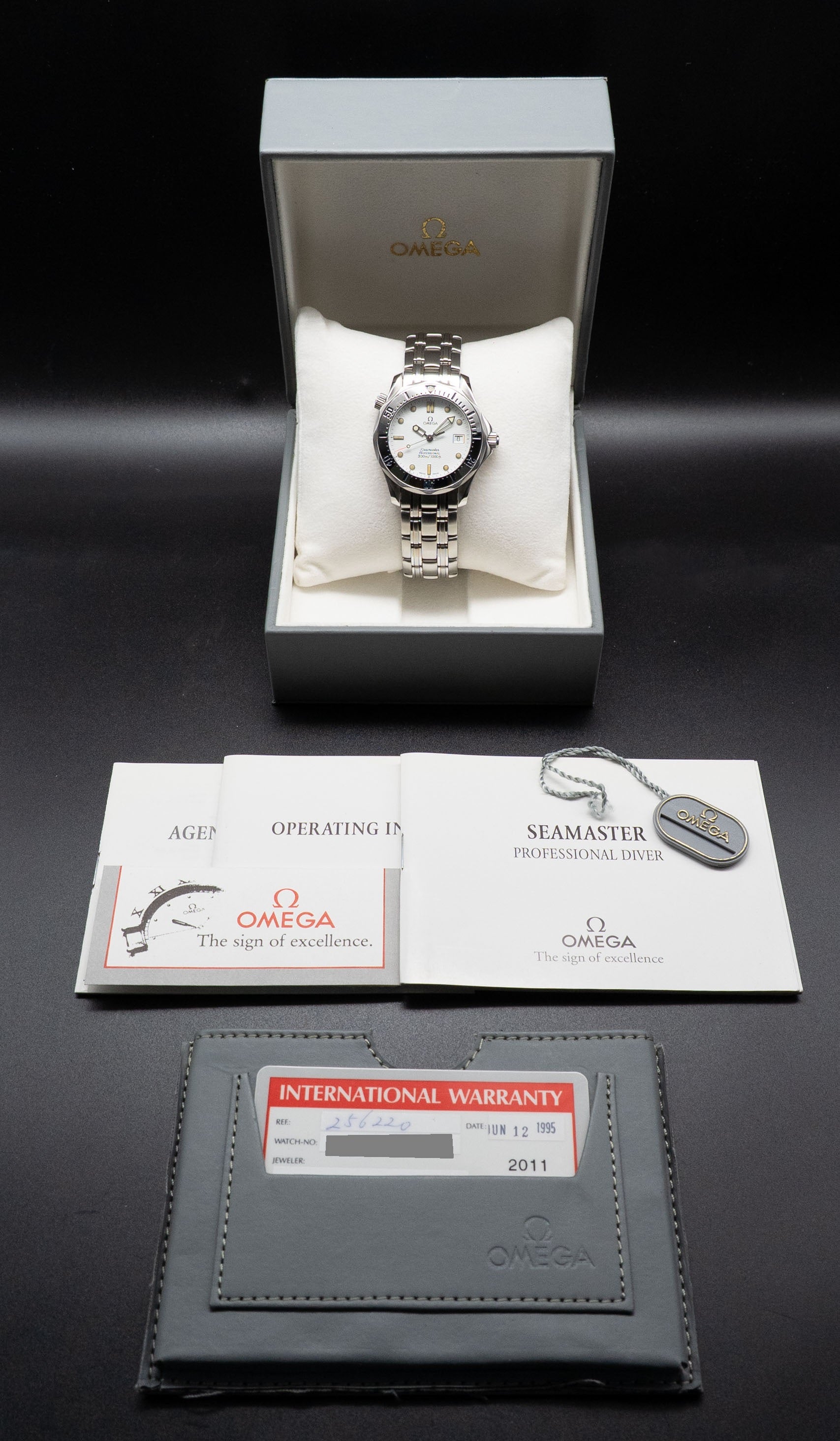 Omega Seamaster 300 2562.20 FULLSET 1995 Box + PAPERS