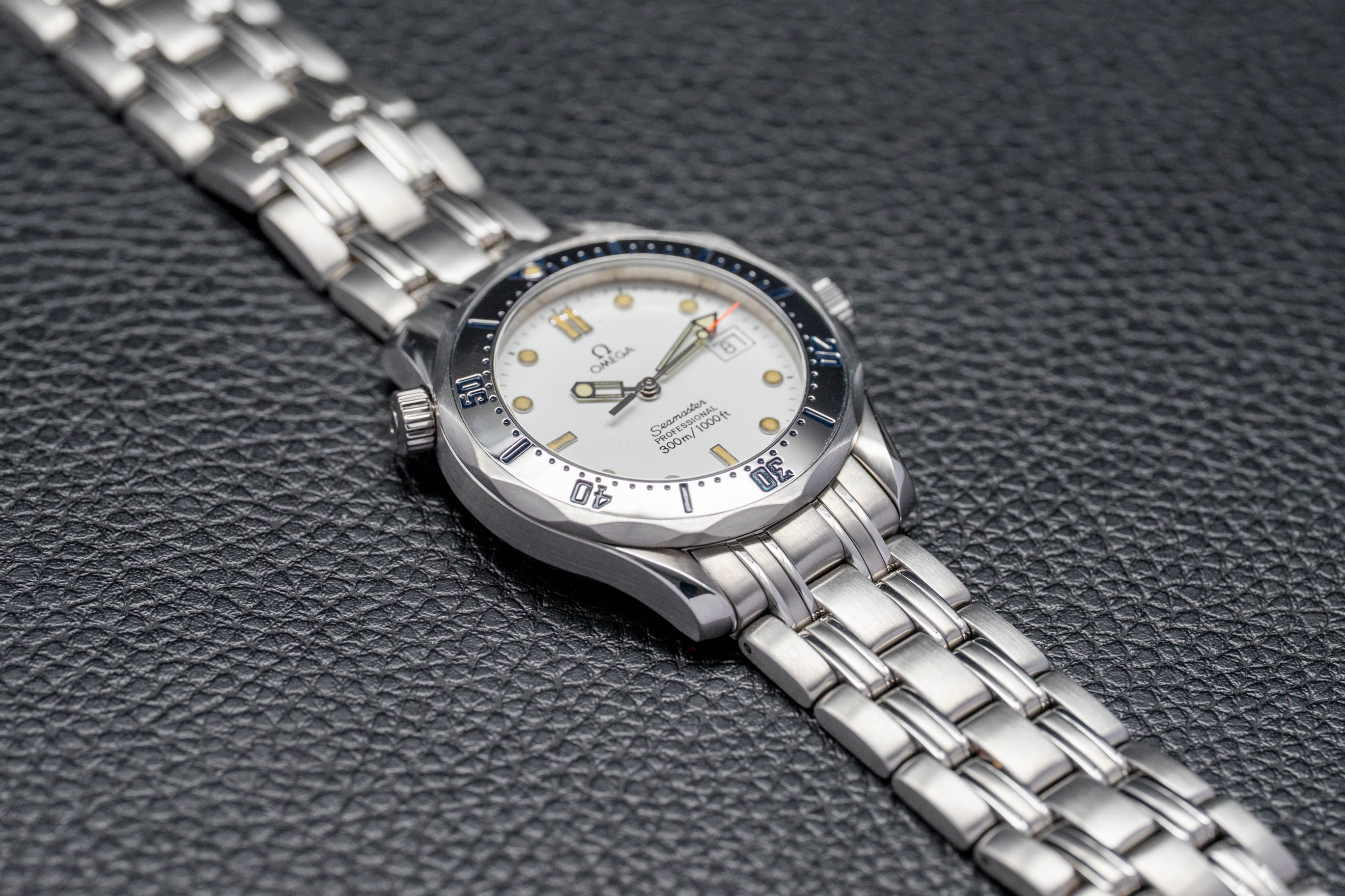 Omega Seamaster 300 2562.20 FULLSET 1995 Box + PAPERS