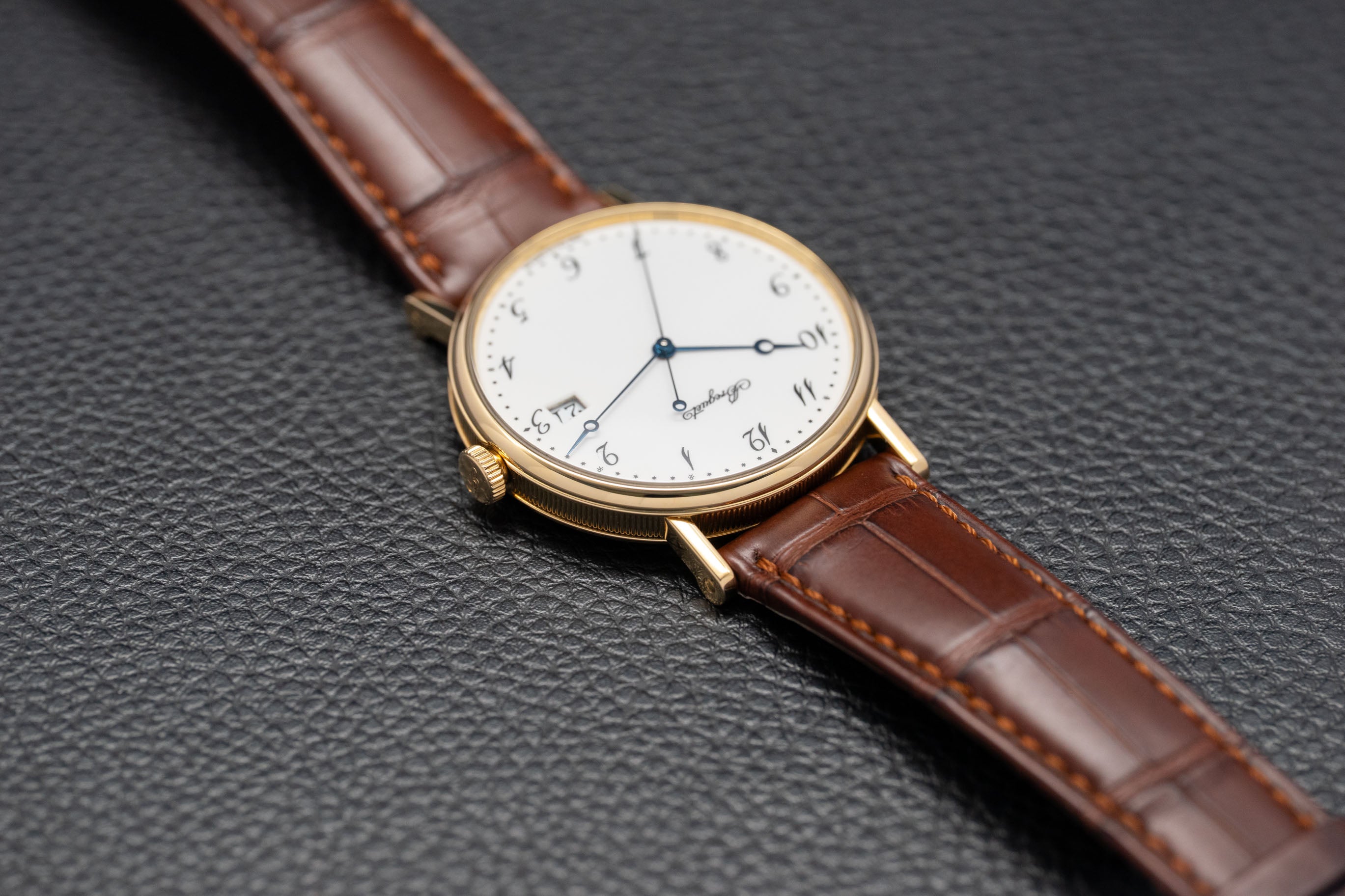 Breguet Classique 5177BA/29/9V6 con quadrante smaltato, FULLSET 2017, scatola e PAPERS