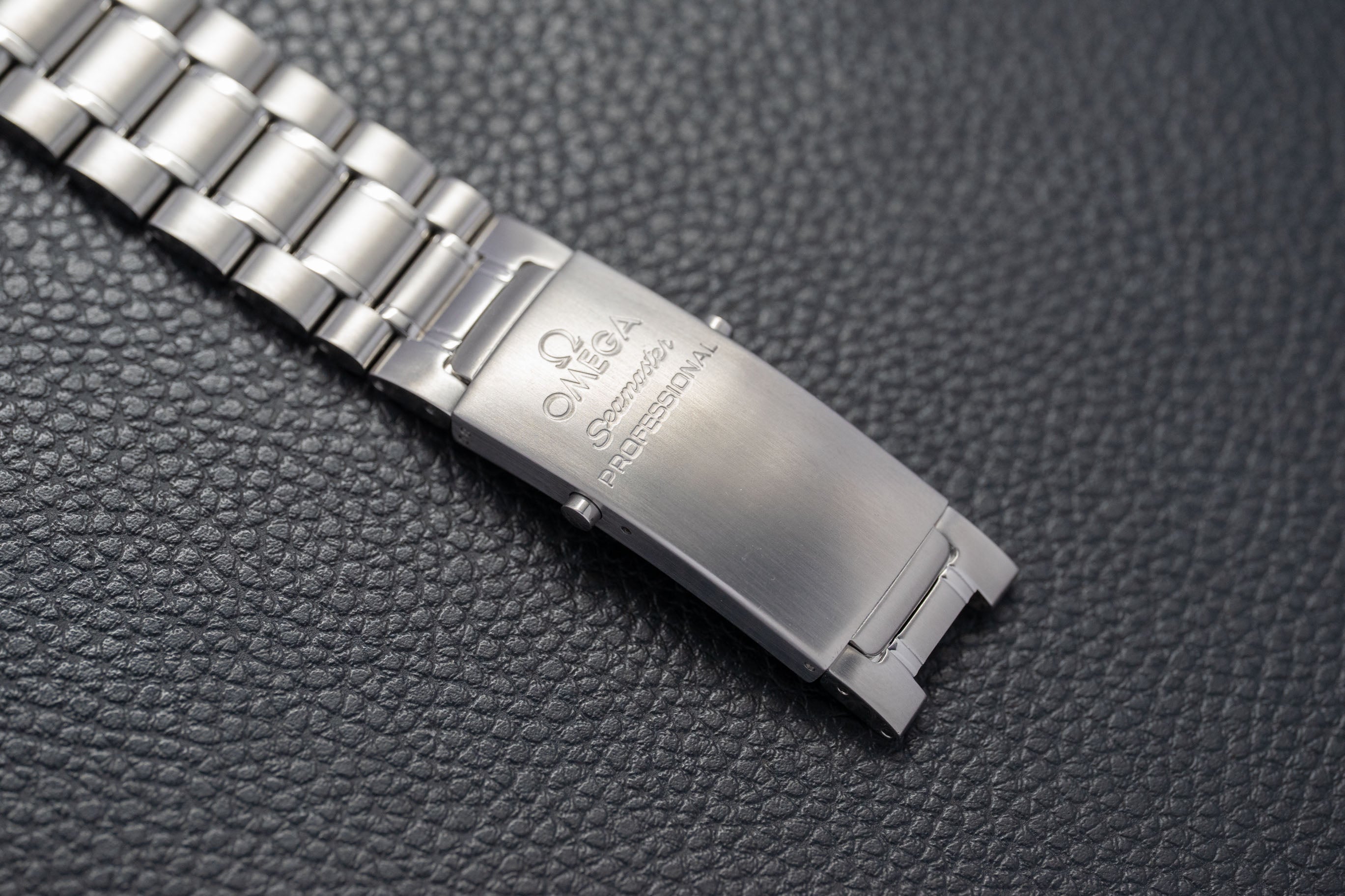 Omega Seamaster Diver 300 2264.50 FULLSET 1999 Box + PAPERS