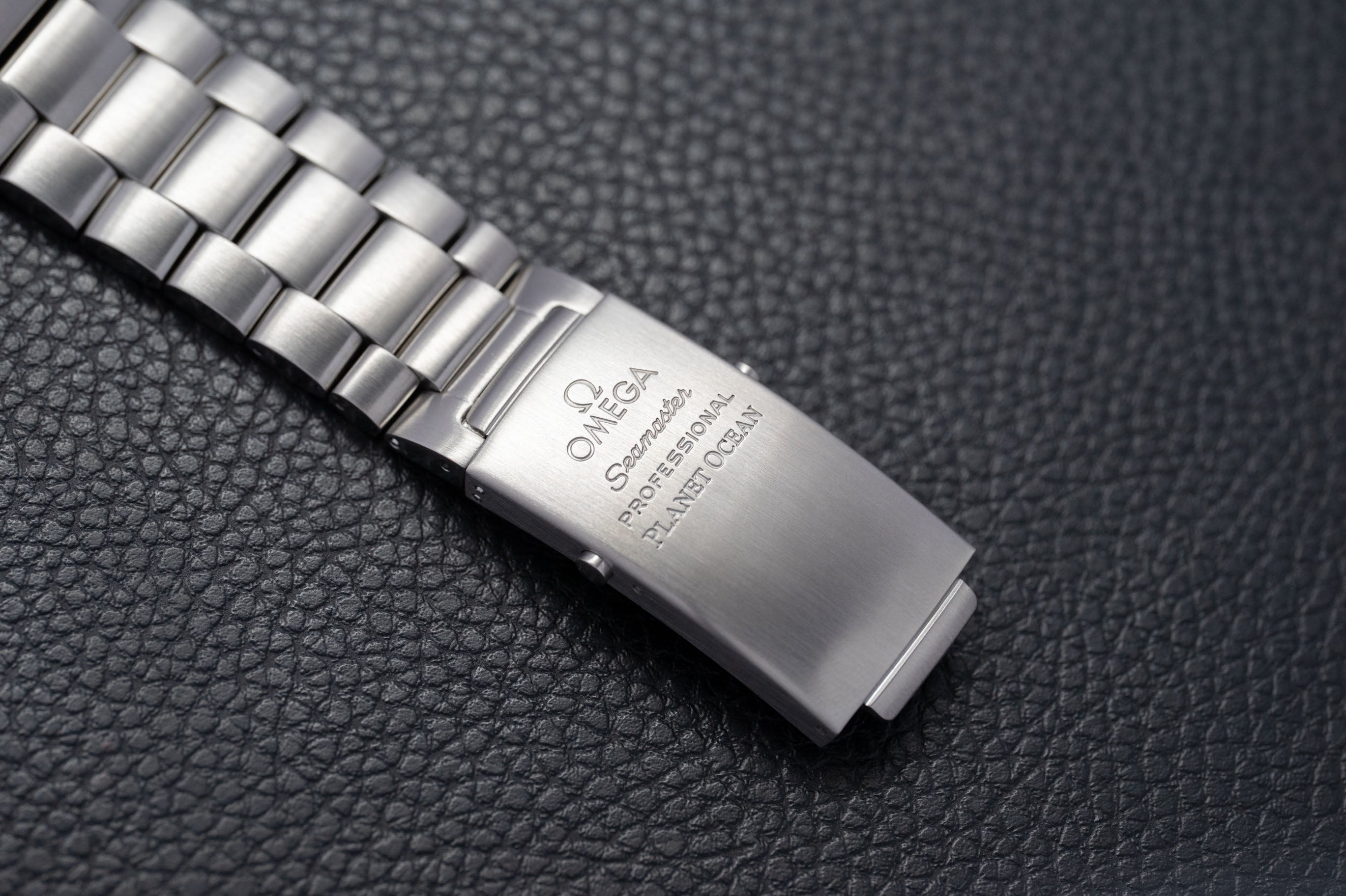 Omega Seamaster Diver 300 2208.50 FULLSET 2011 Box + PAPERS