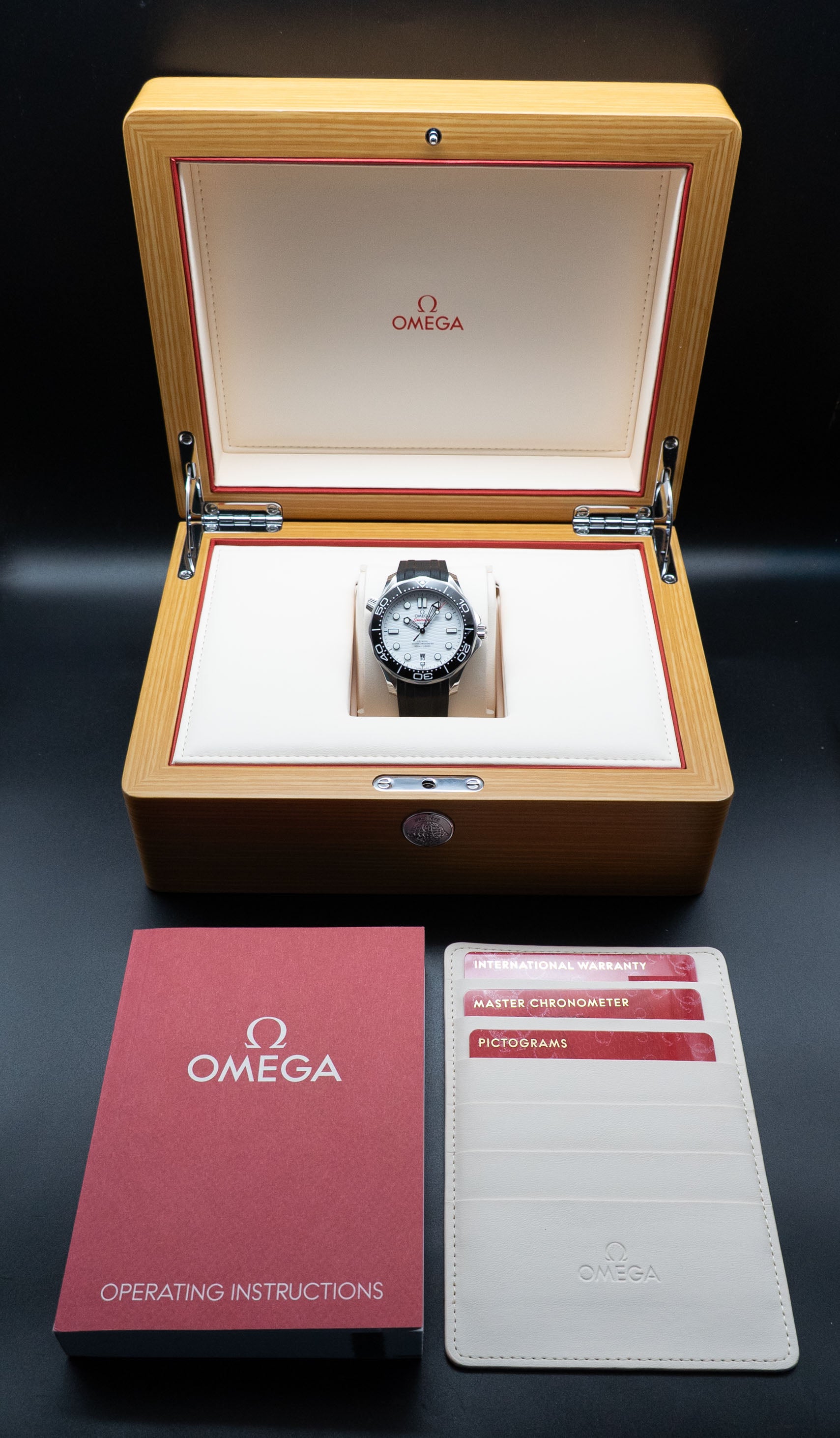 Omega Seamaster Diver 300 210.32.42.20.04.001 Fullset 2025 Box+Papers
