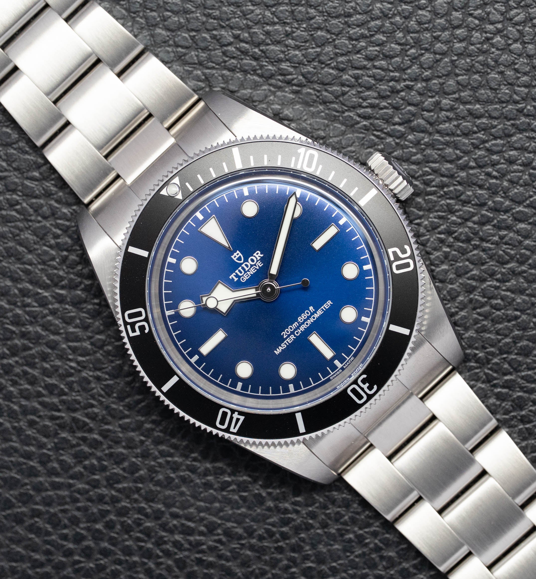 Tudor Black Bay 68 M7943A1A0NU-0001 Fullset 2025 Box+Papers