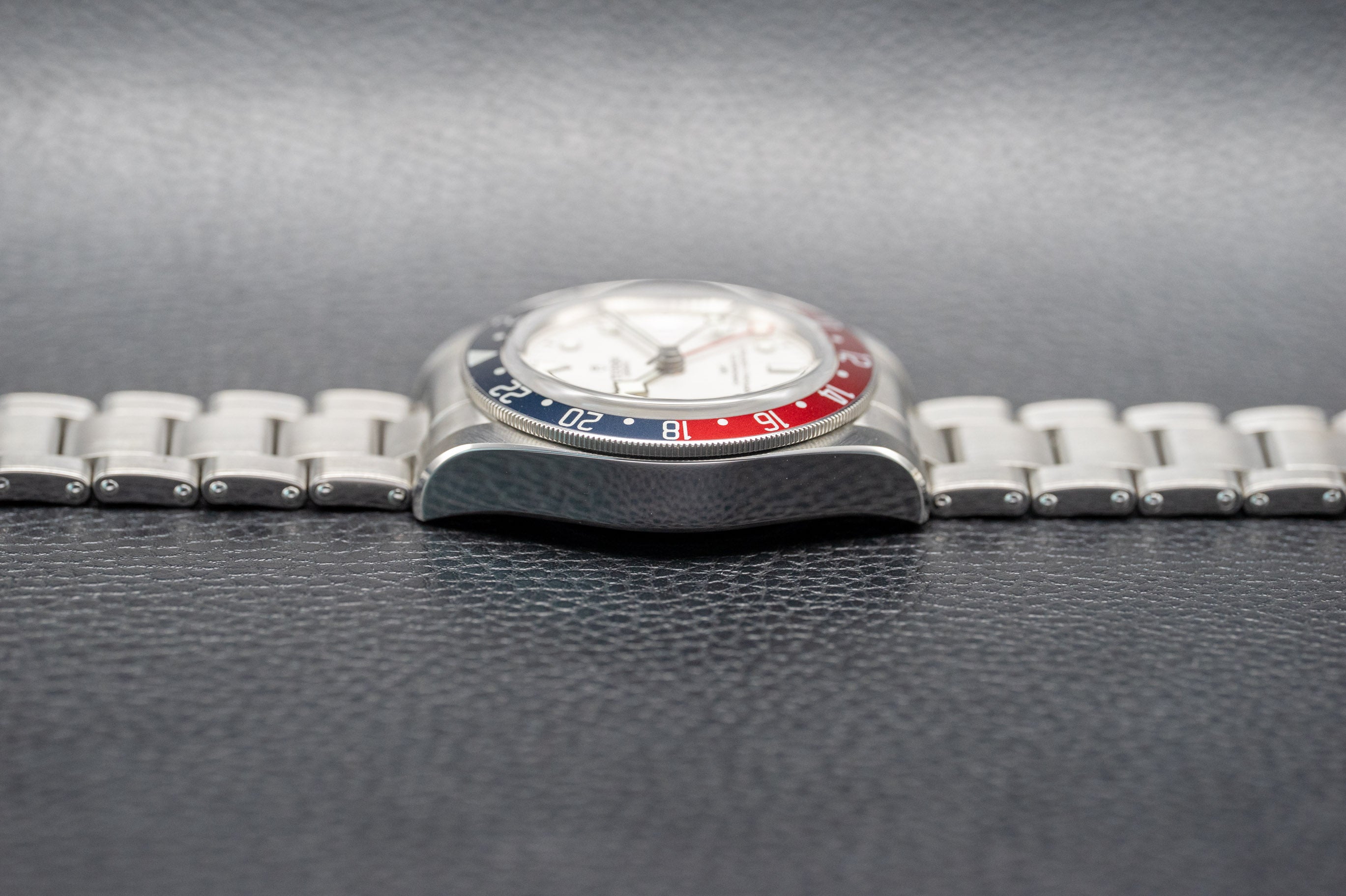 Tudor Black Bay GMT M79830RB-0010 Fullset 2023 Box+Papers