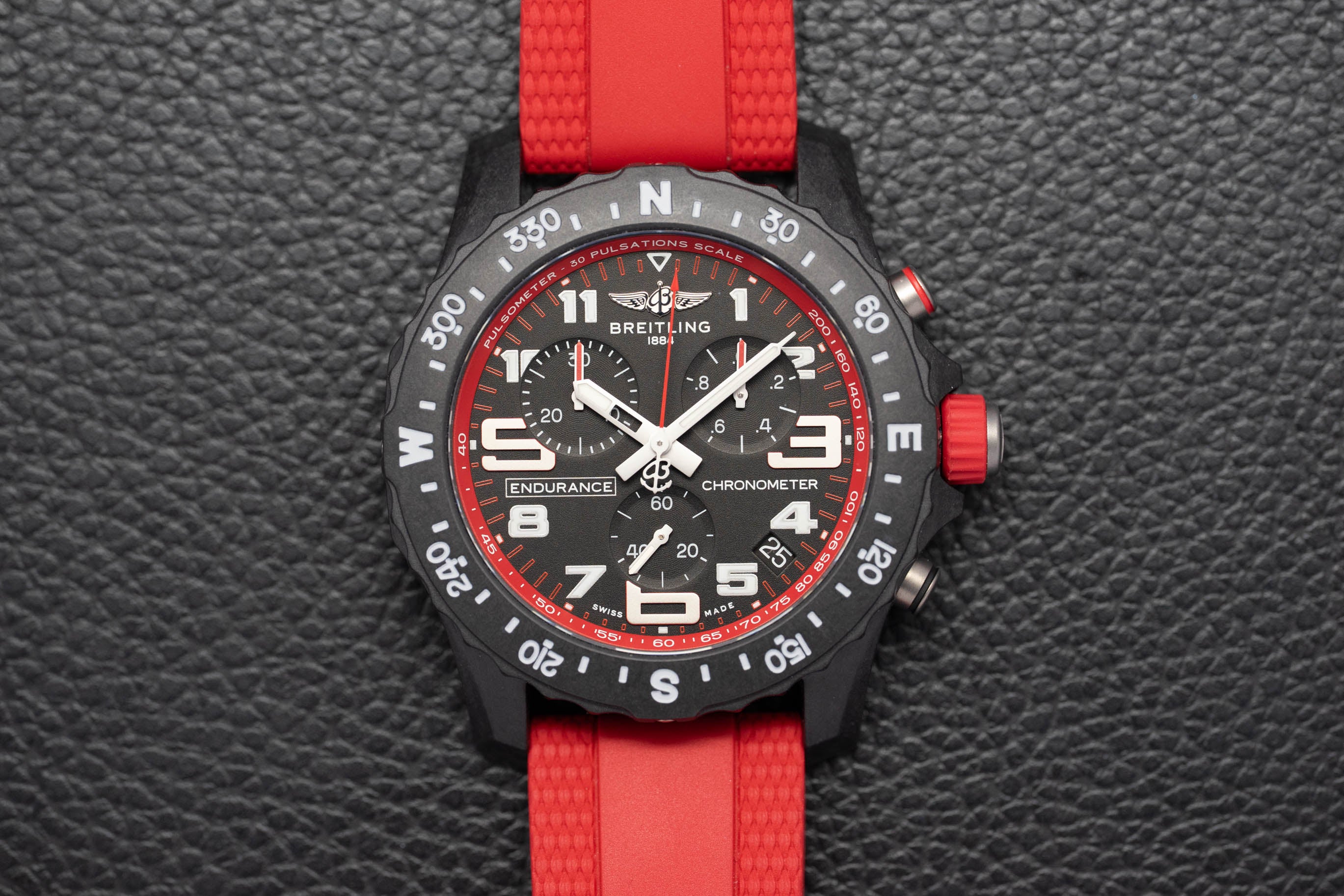 Breitling Endurance Pro X82310 Fullset 2025 Box+Papers