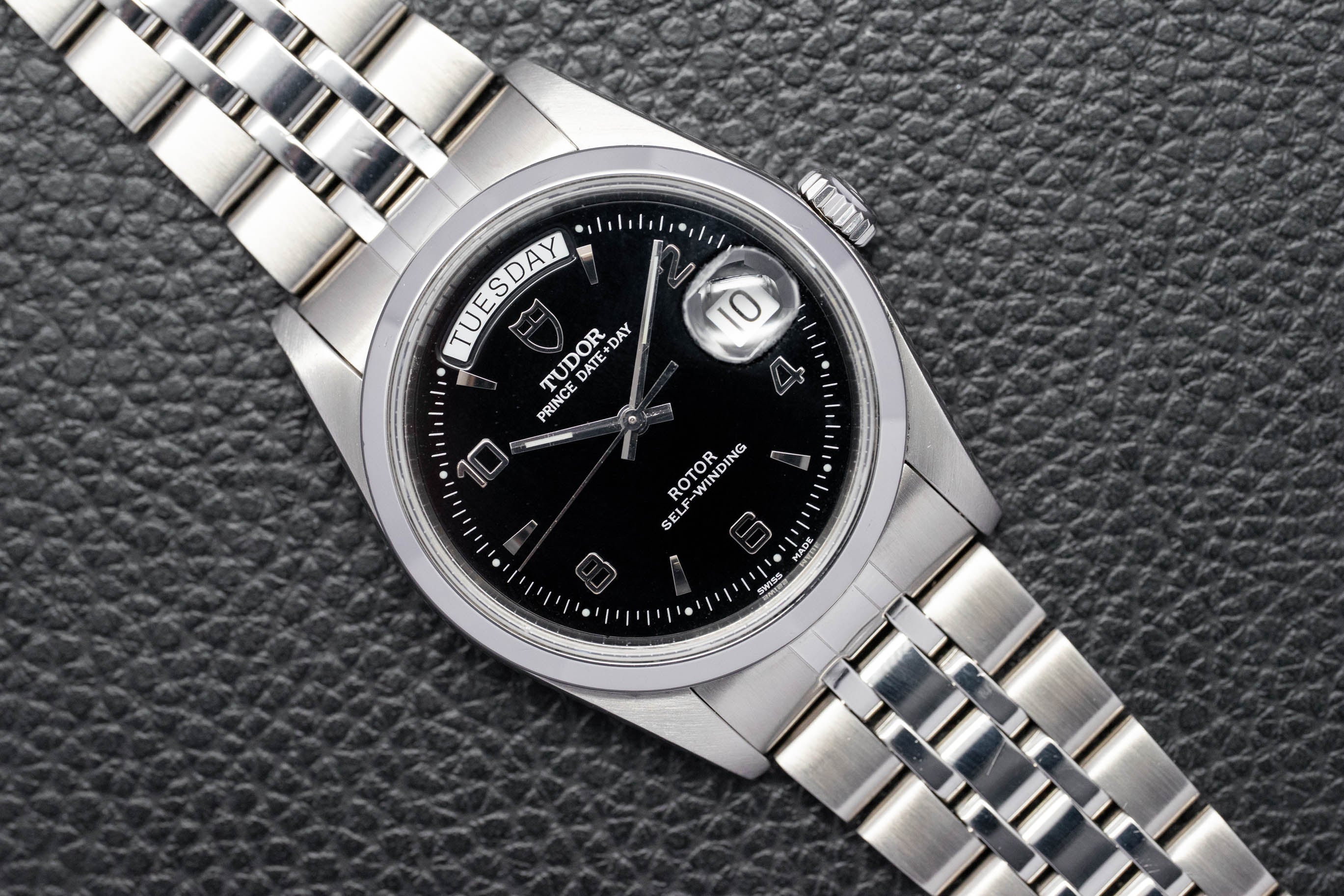 Tudor Date-Day 76200 Black Dial 2010 Papers