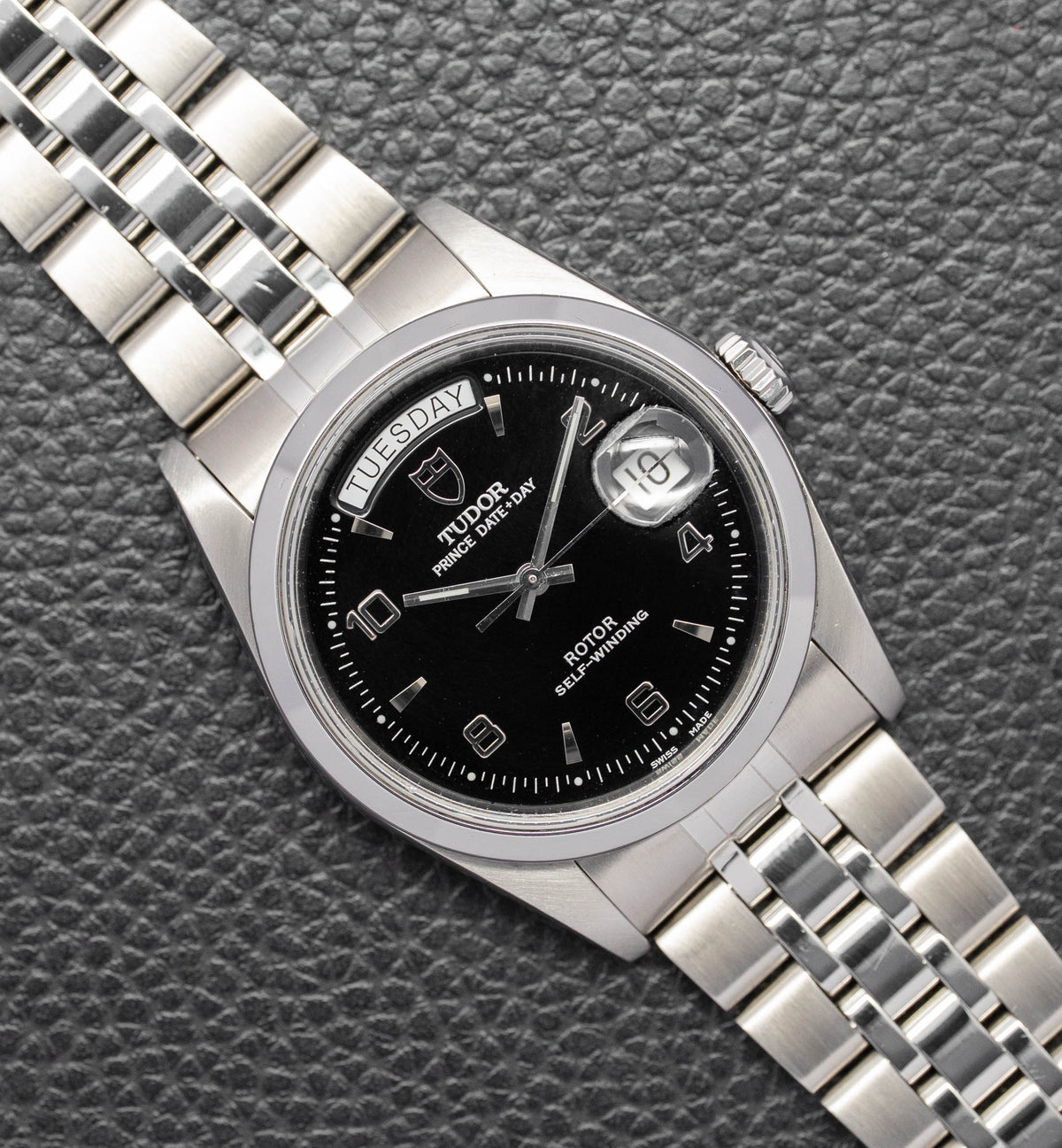 Tudor Date-Day 76200 Black Dial 2010 Papers