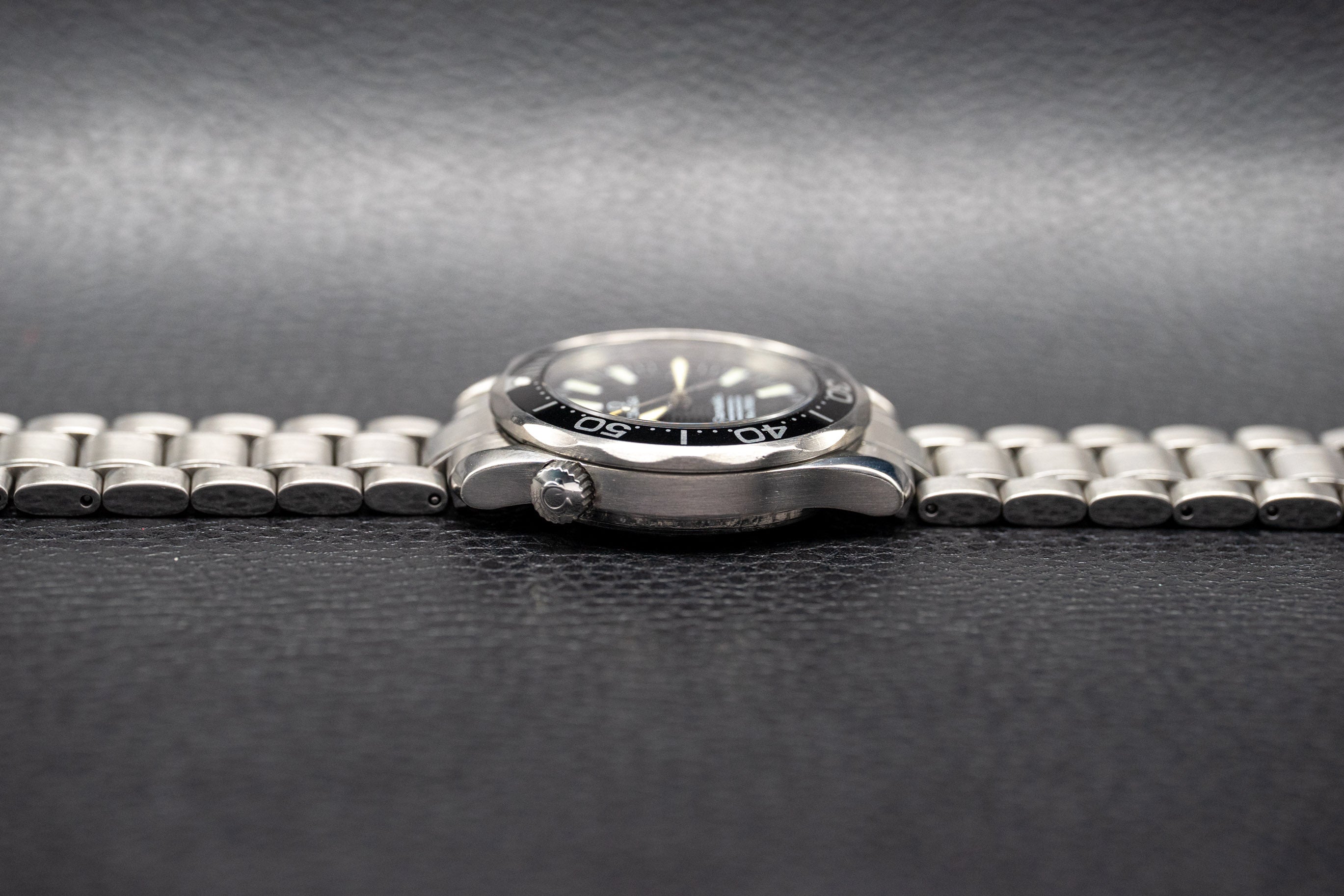 Omega Seamaster 300 2252.50 Black Dial 2006