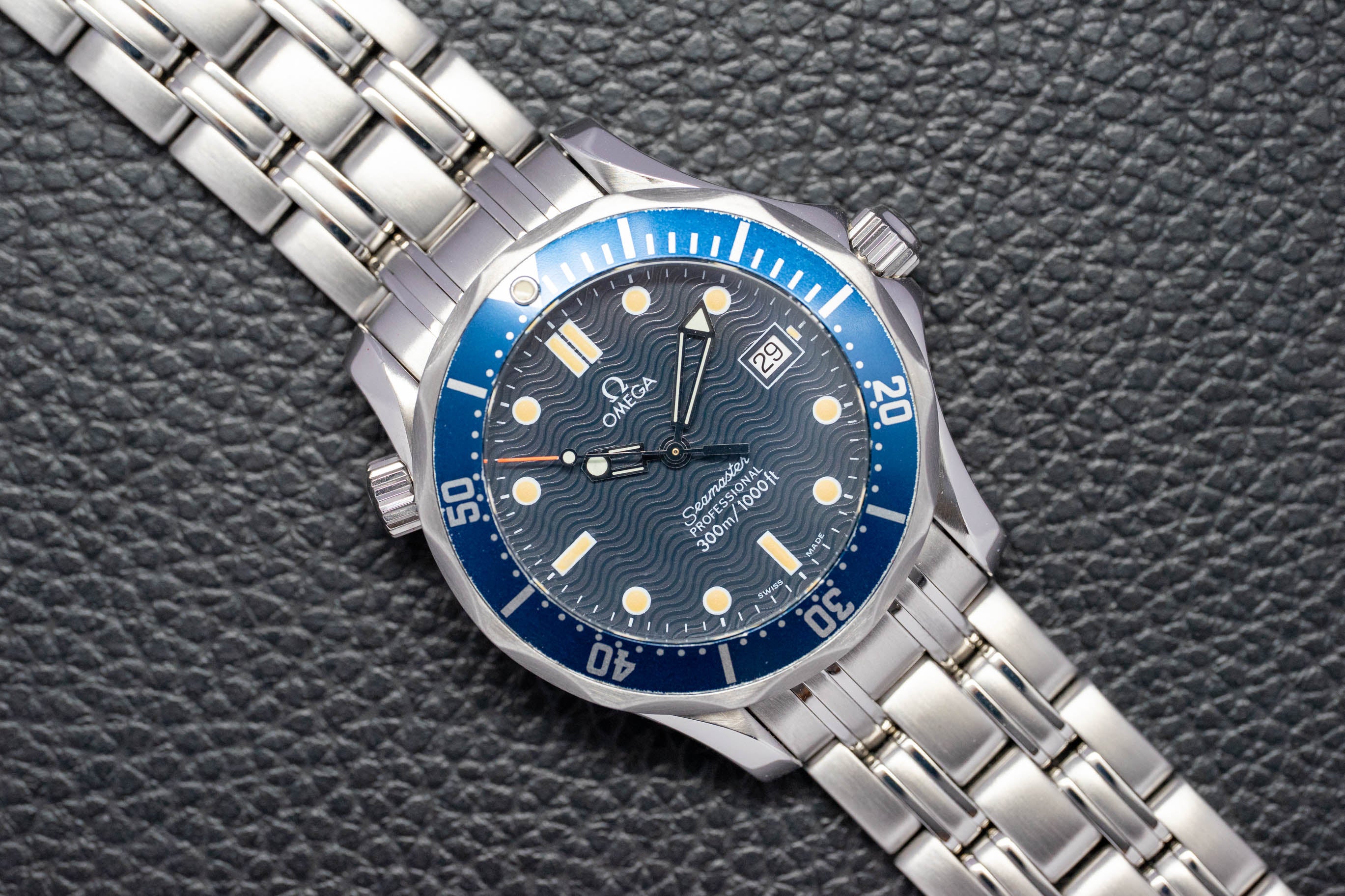 Omega Seamaster 300 2561.80 Blue Dial 1995