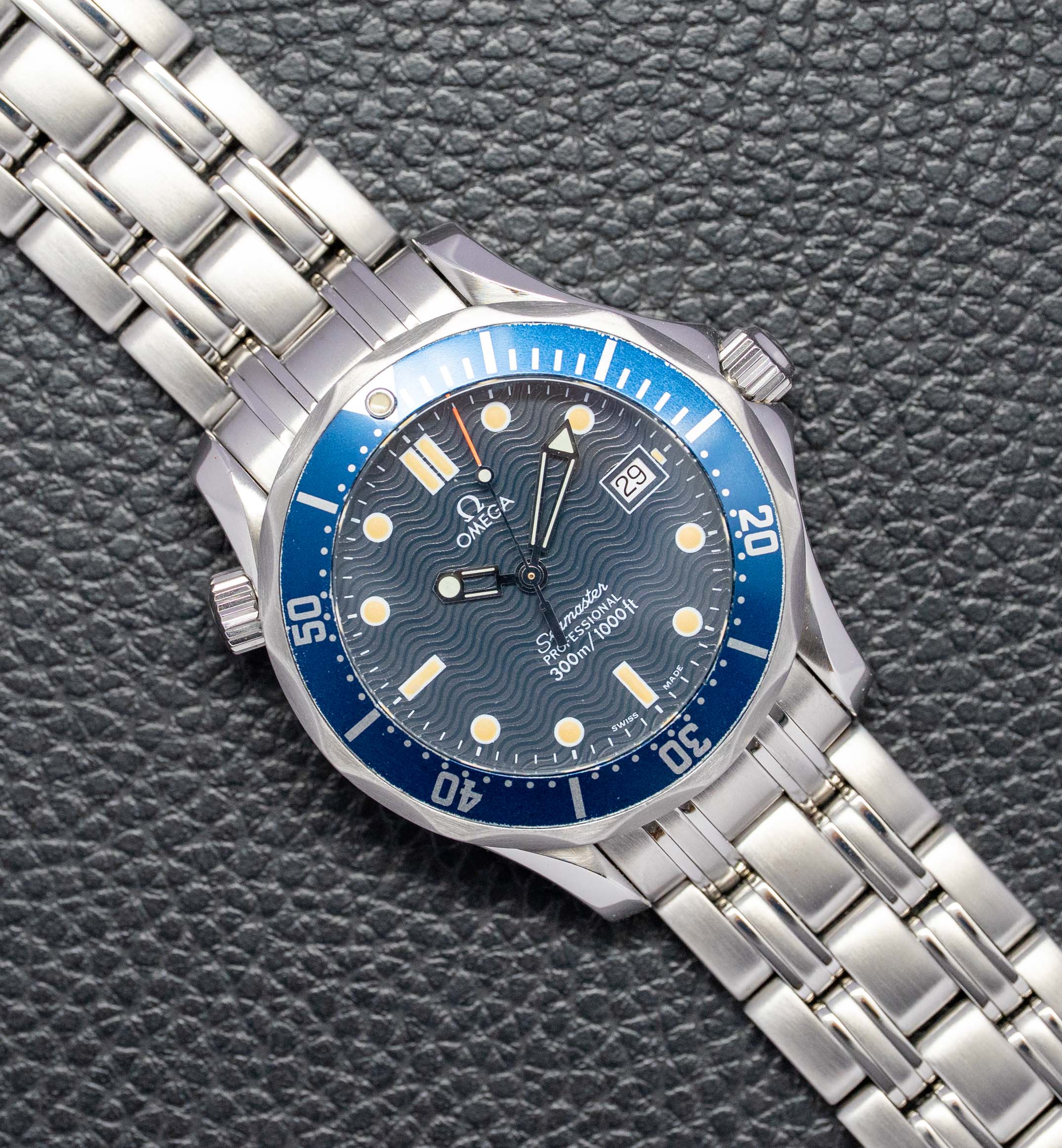 Omega Seamaster 300 2561.80 Blue Dial 1995