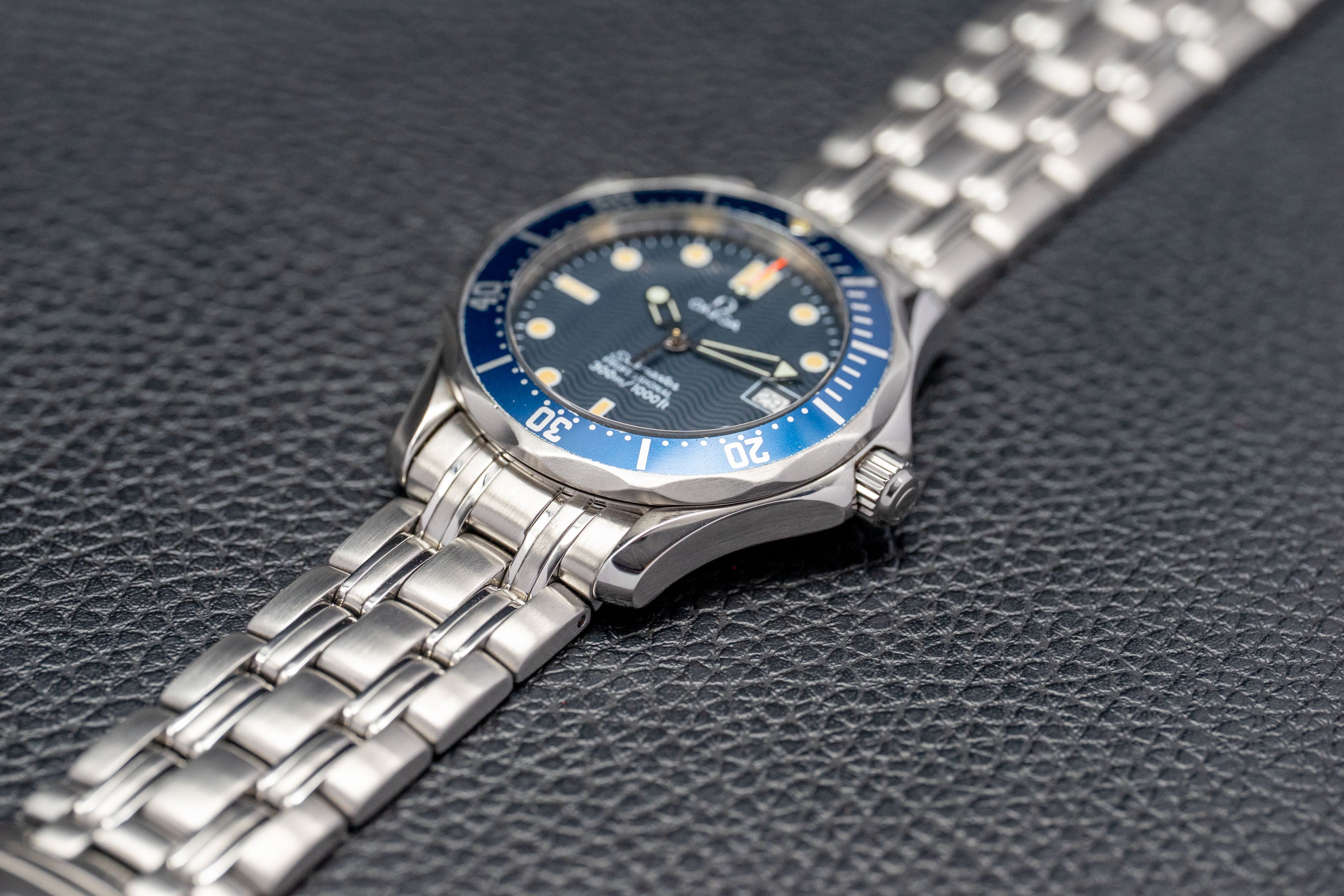 Omega Seamaster 300 2561.80 Blue Dial 1995