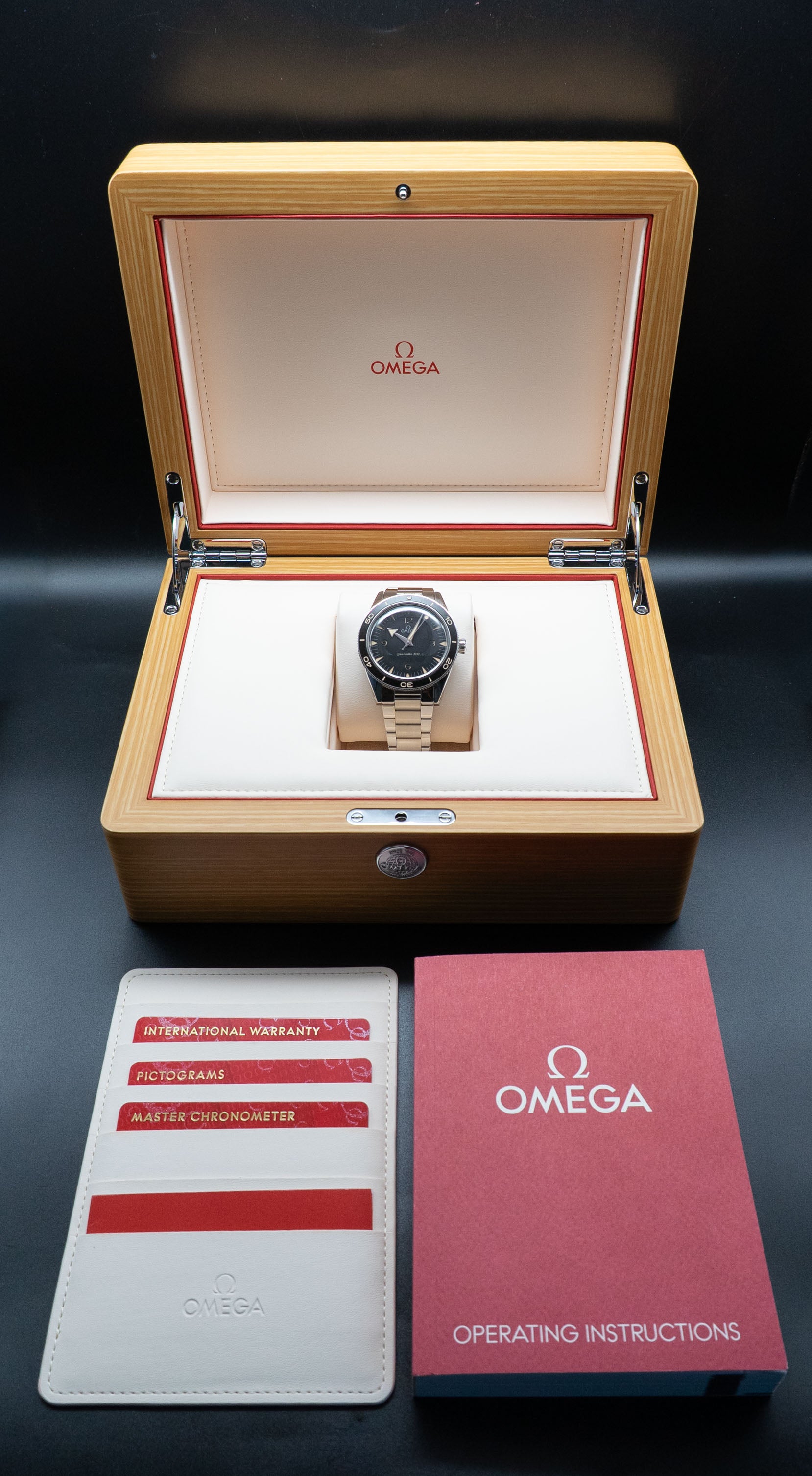 Omega Seamaster 300 234.30.41.21.01.001 Fullset 2024 Box+Papers