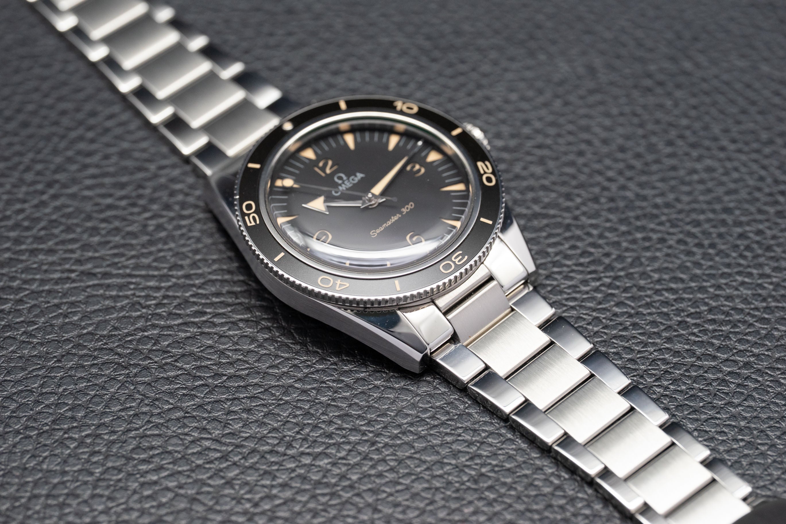 Omega Seamaster 300 234.30.41.21.01.001 Fullset 2024 Box+Papers