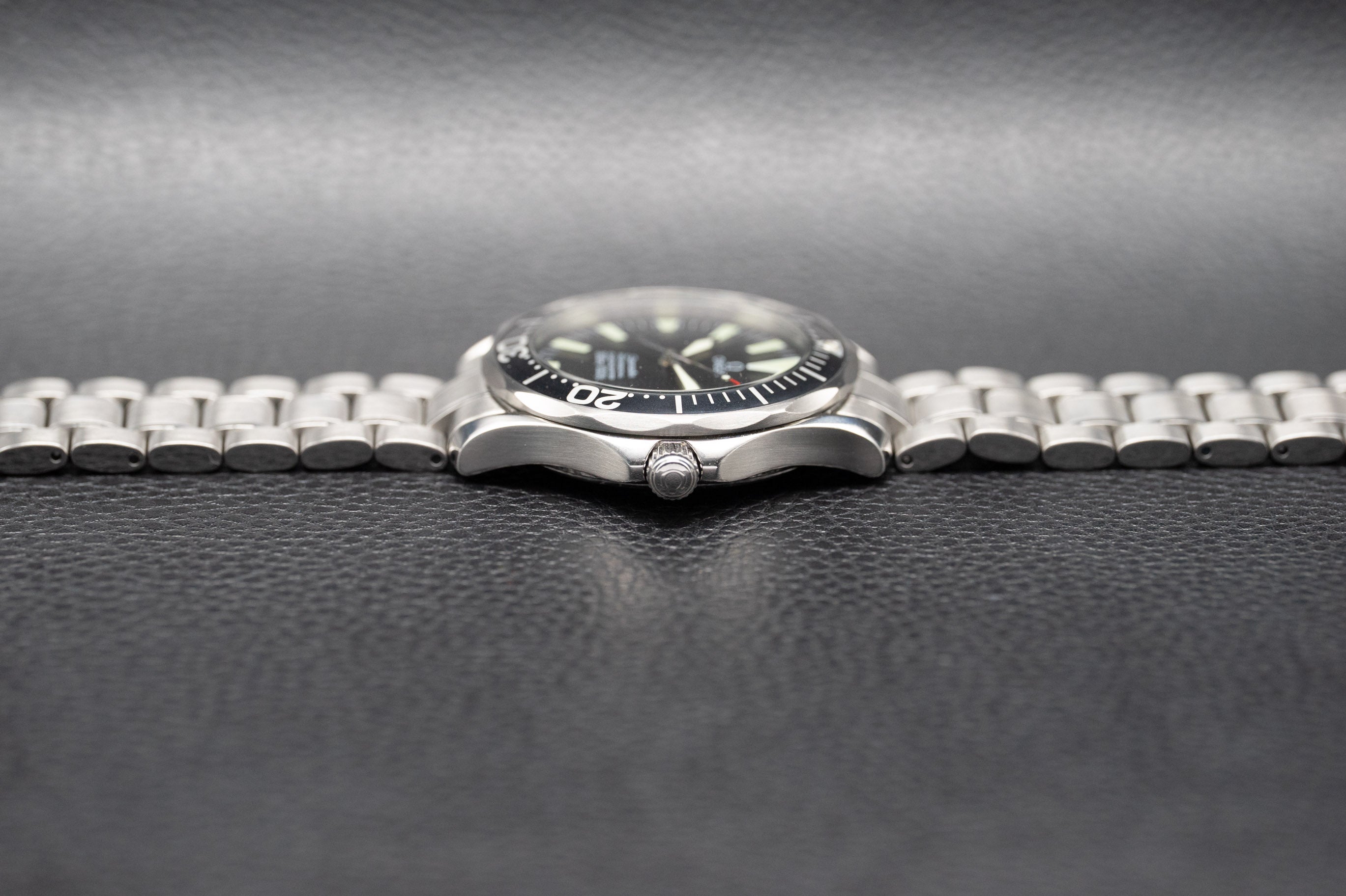 Omega Seamaster Diver 300 2254.50 Black Dial 2006