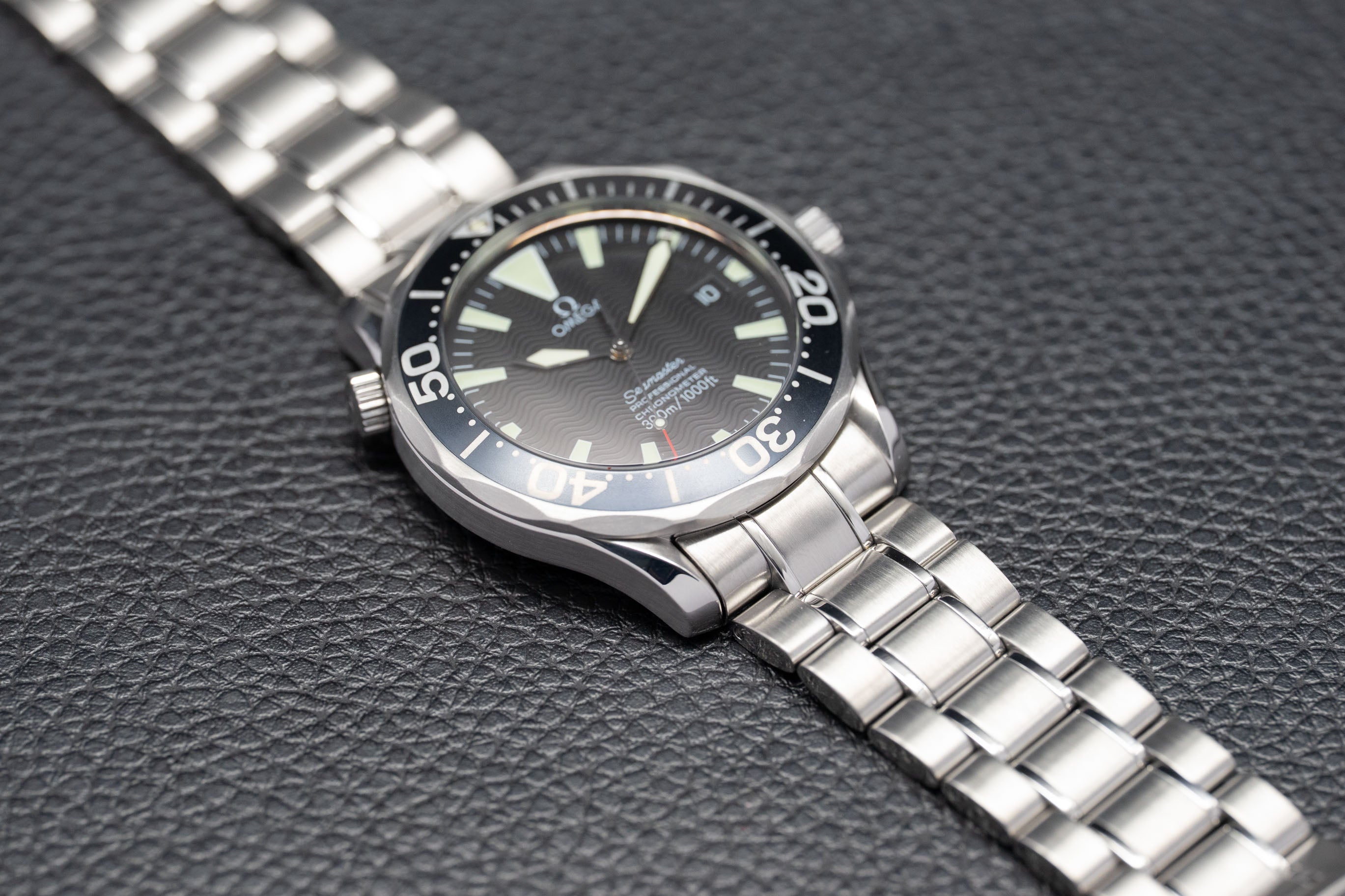 Omega Seamaster Diver 300 2254.50 Black Dial 2006