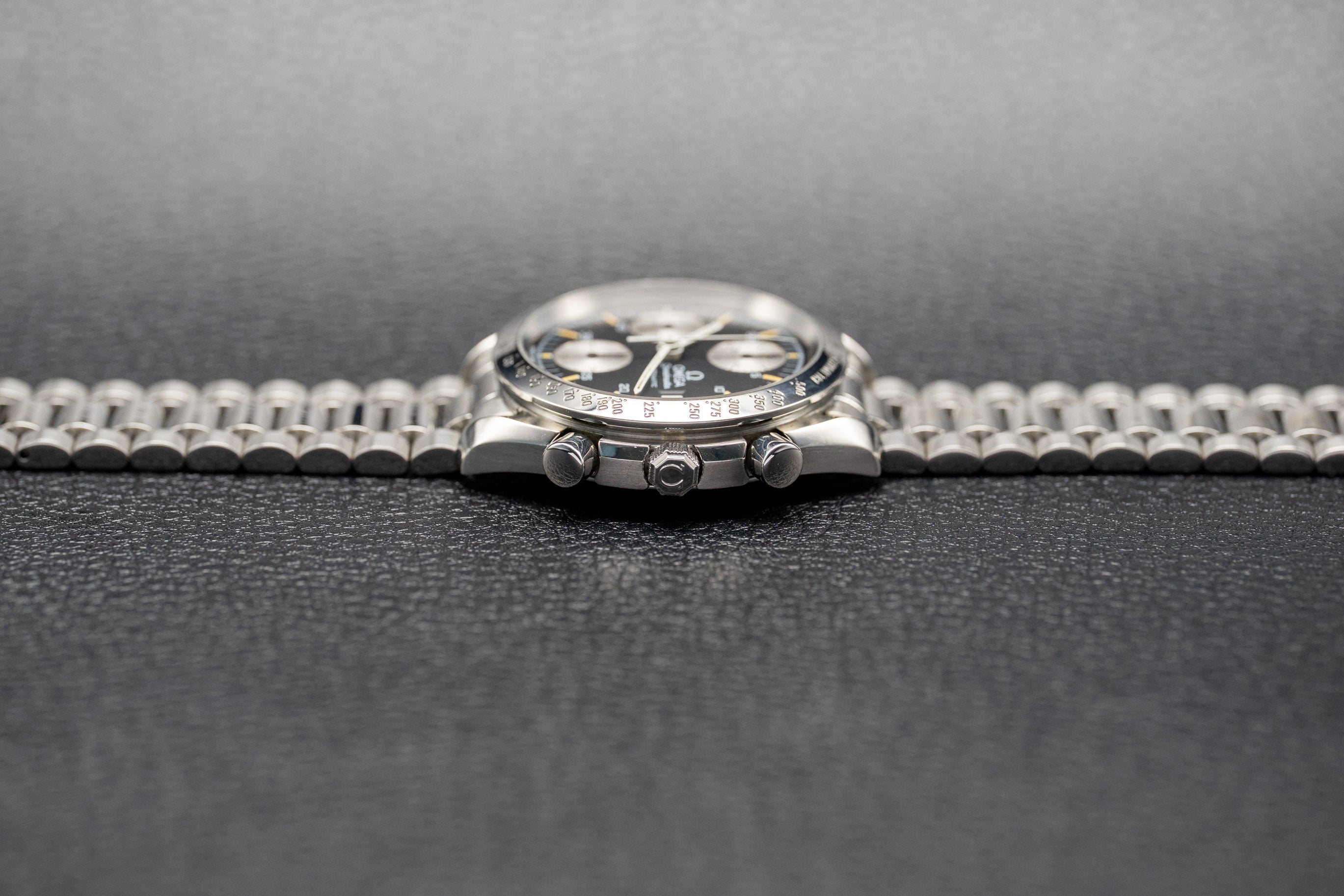 Omega Speedmaster Date 3511.50 Black Dial 1993