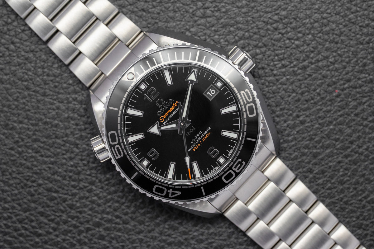 Omega Seamaster Planet Ocean 215.30.44.21.01.001 Fullset 2024 Box+Papers