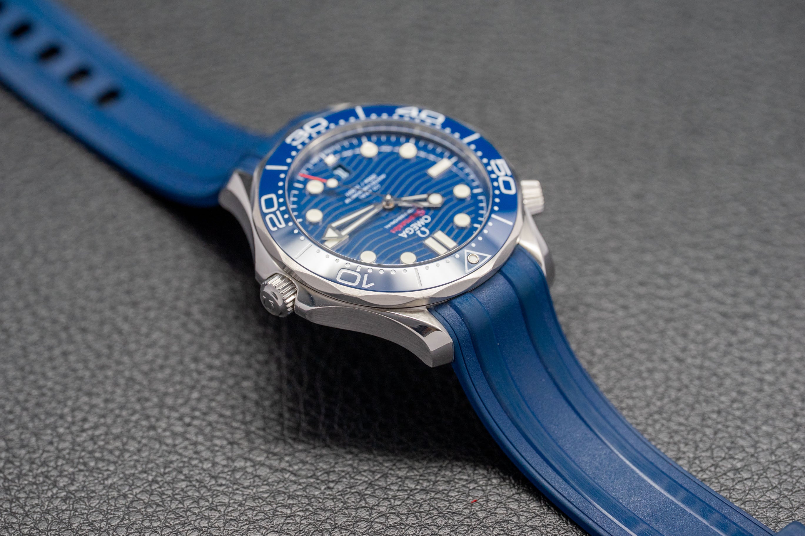 Omega Seamaster Diver 300 210.32.42.20.03.001 Fullset 2019 Box+Papers