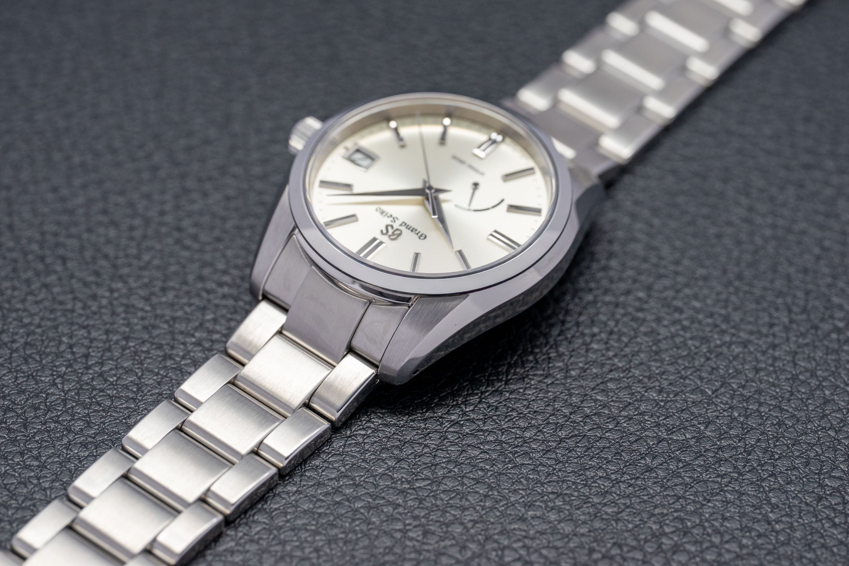 Grand Seiko Heritage Spring Drive SBGA437/9R65-0YD0 Fullset 2026 Box+Papers