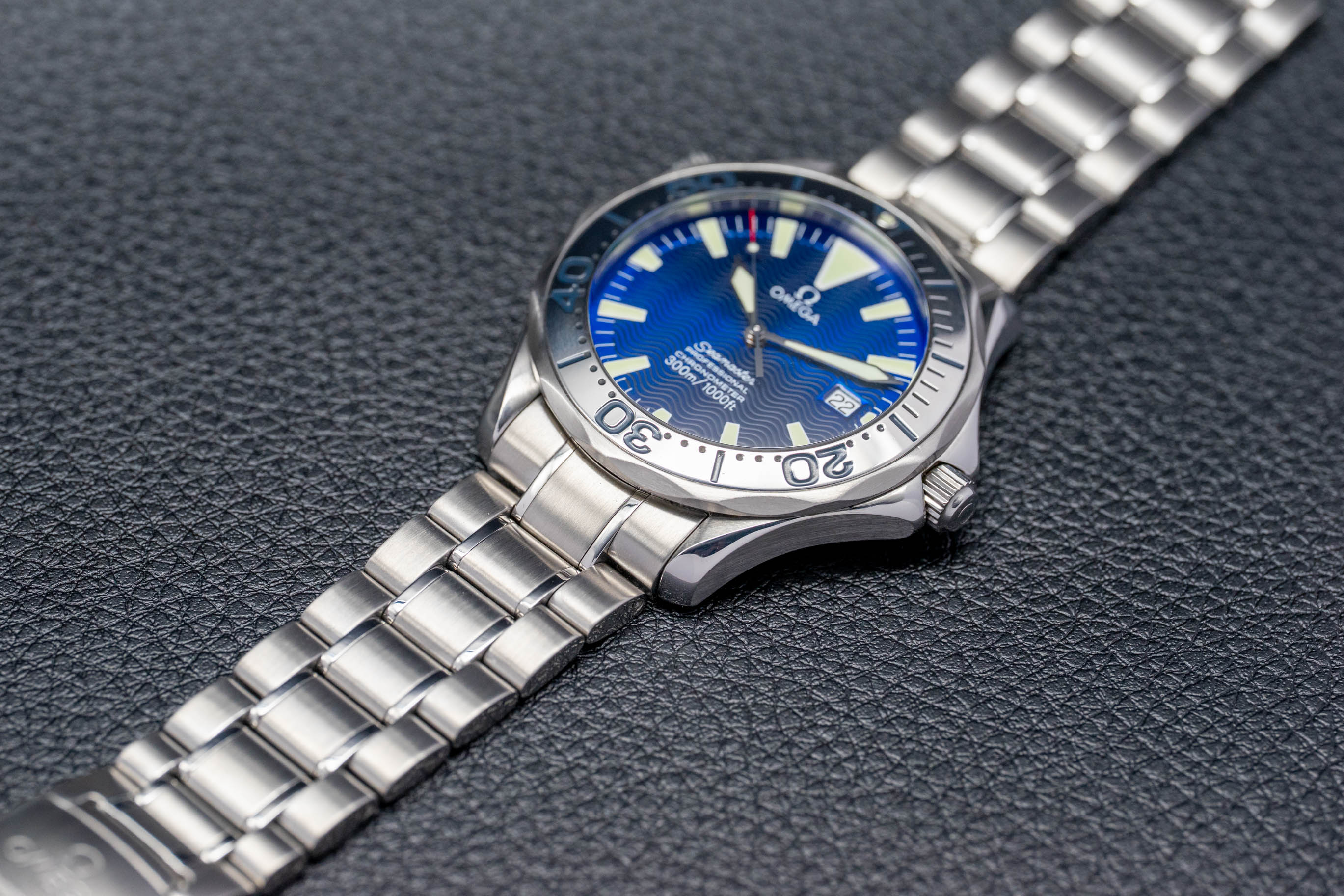 Omega Seamaster Diver 2255.80 Blue Dial 2006