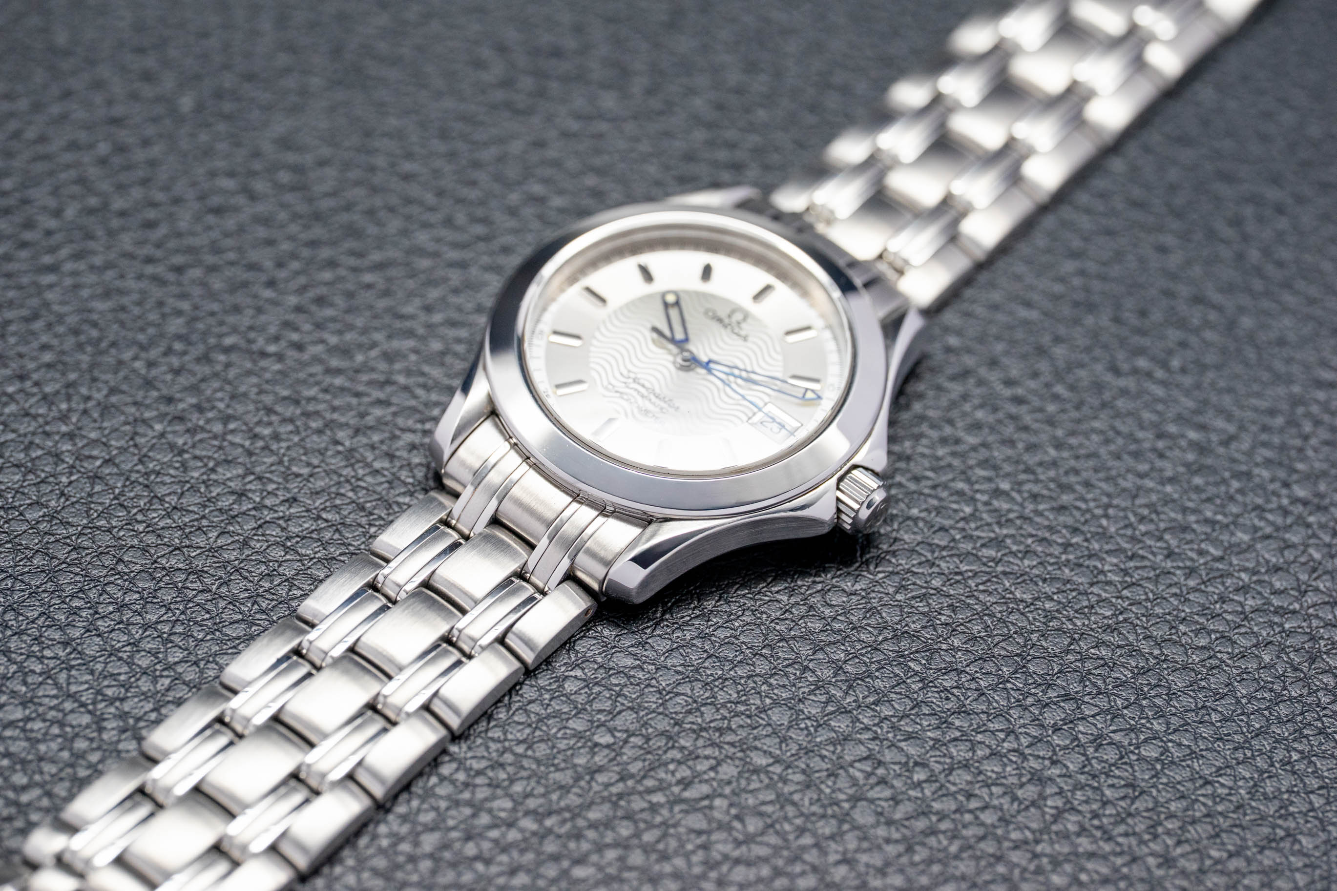 Omega Seamaster 120 2501.31 Silver Dial 1999