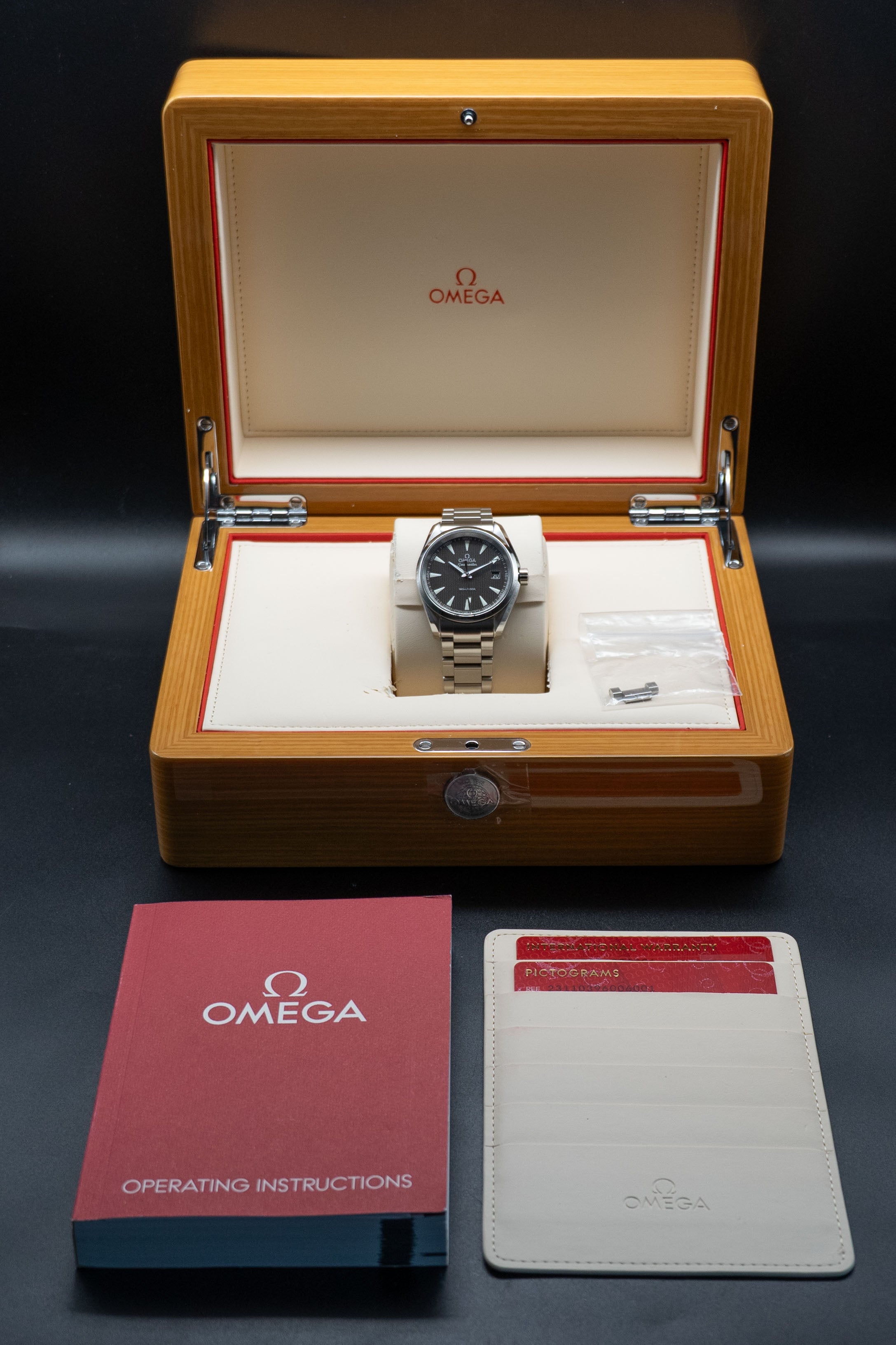 Omega Seamaster Aqua Terra 231.10.39.60.06.001 Fullset 2018 Box+Papers