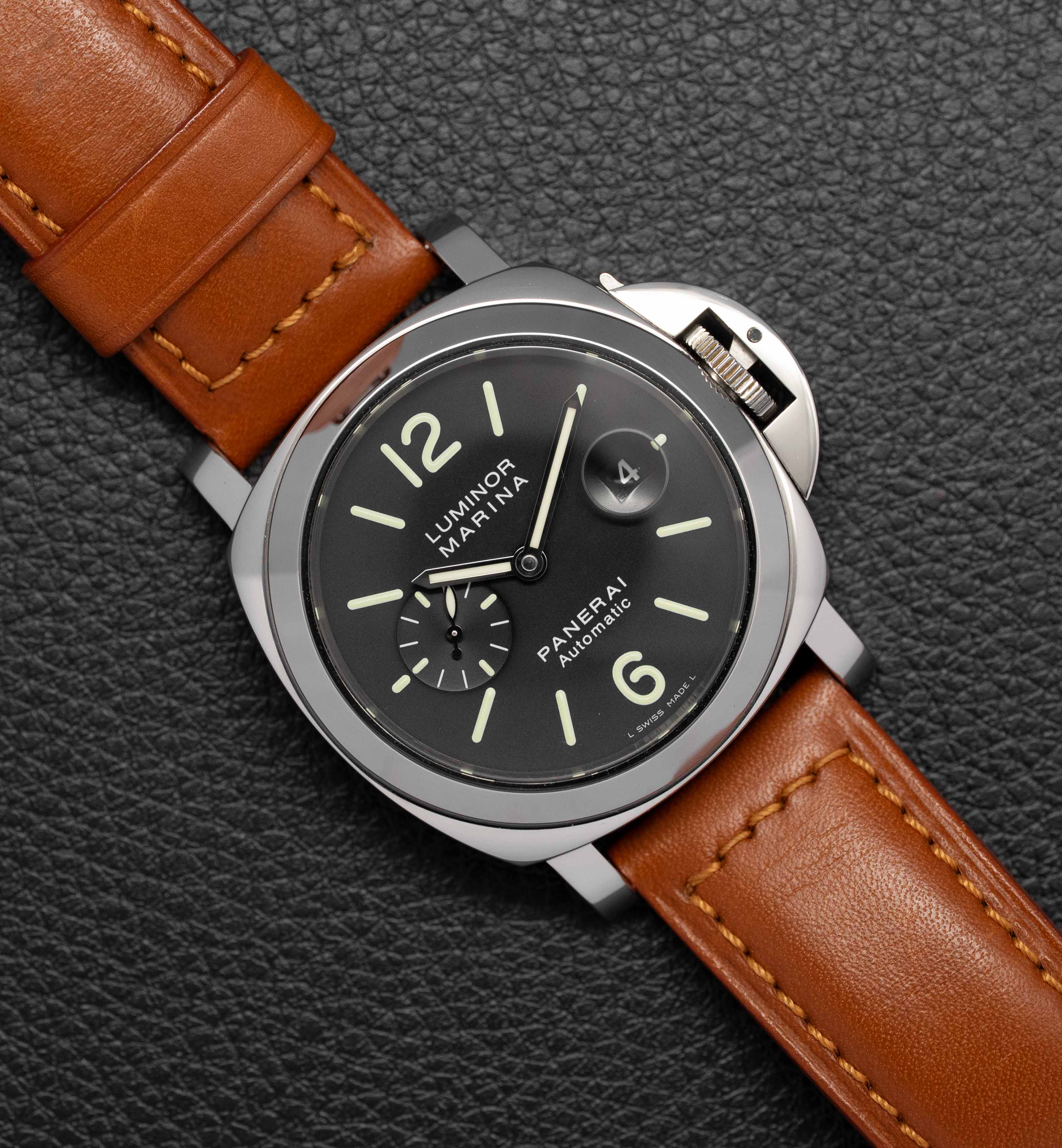 Panerai Luminor Base PAM00104 Fullset 2005 Box+Papers