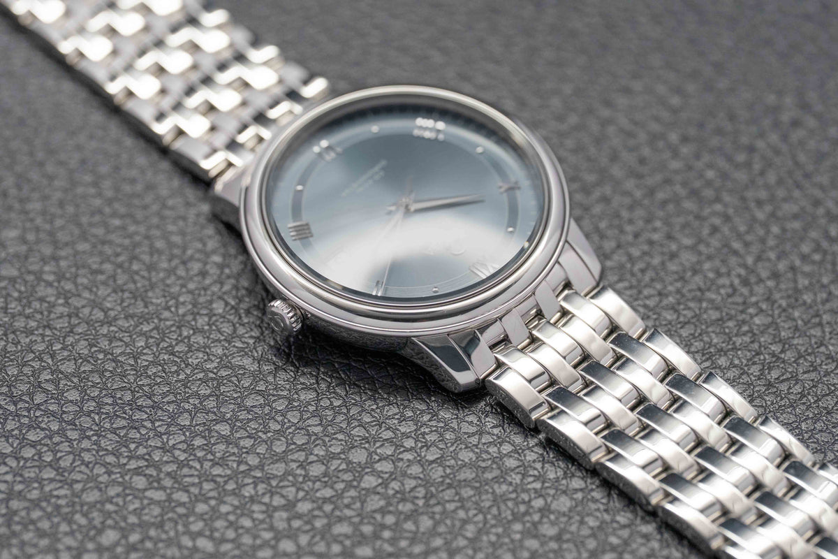 Omega De Ville Prestige 424.10.37.20.03.002 Blue Dial 2016 Papers