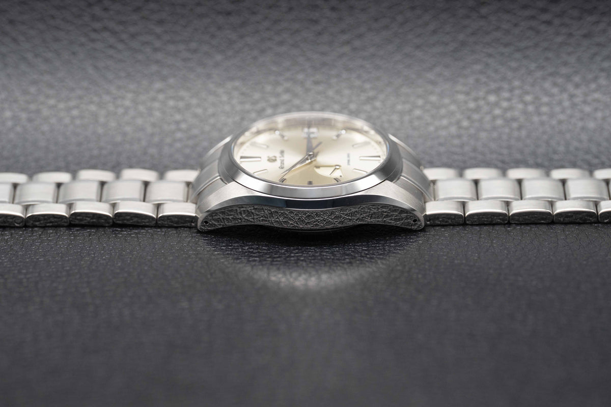Grand Seiko Spring Drive SBGA201 Fullset 2020 Box+Papers