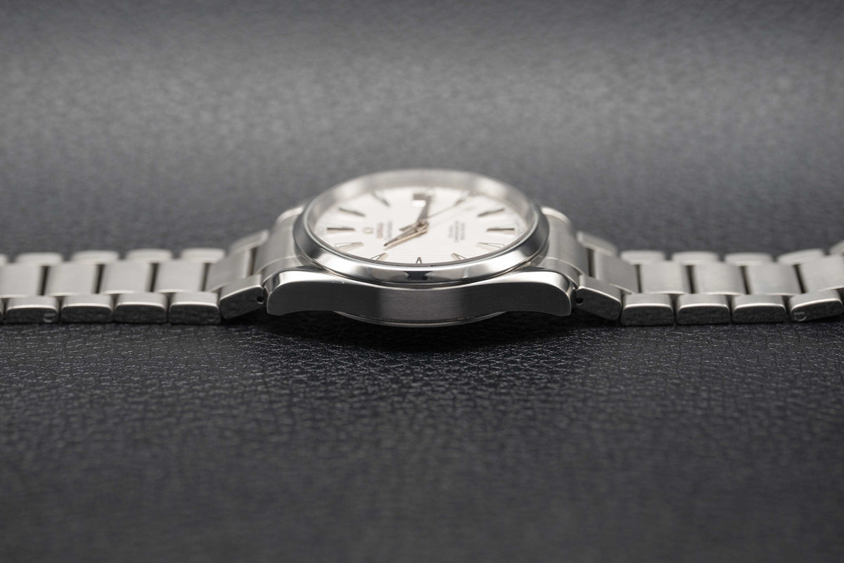 Omega Seamaster Aqua Terra 231.10.42.21.02.001 White Dial 2023 Papers