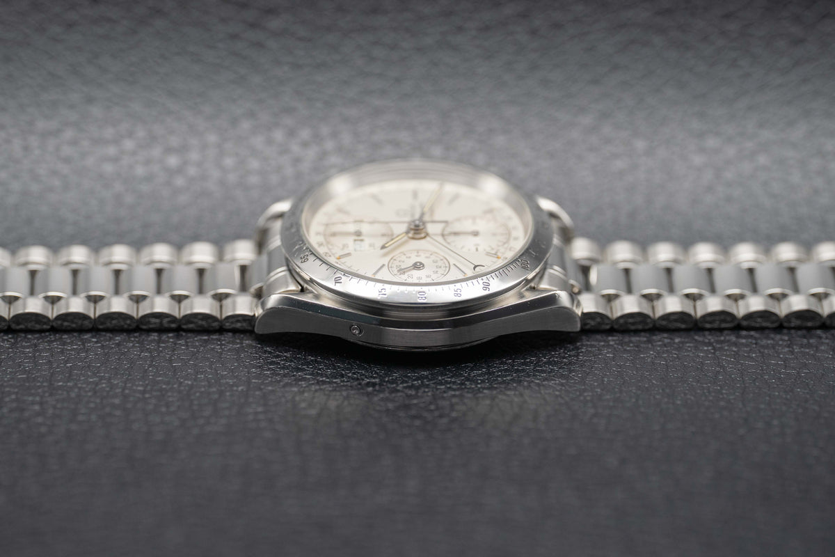 Omega Speedmaster Day Date 3521.30 Silver Dial 1993