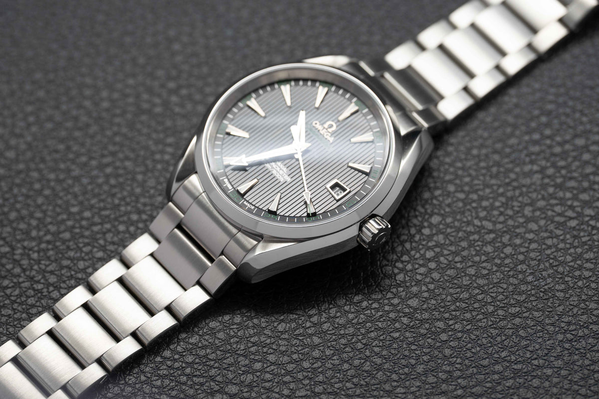 Omega Seamaster Aqua Terra 231.10.42.21.01.001 Black Dial 2014 Papers