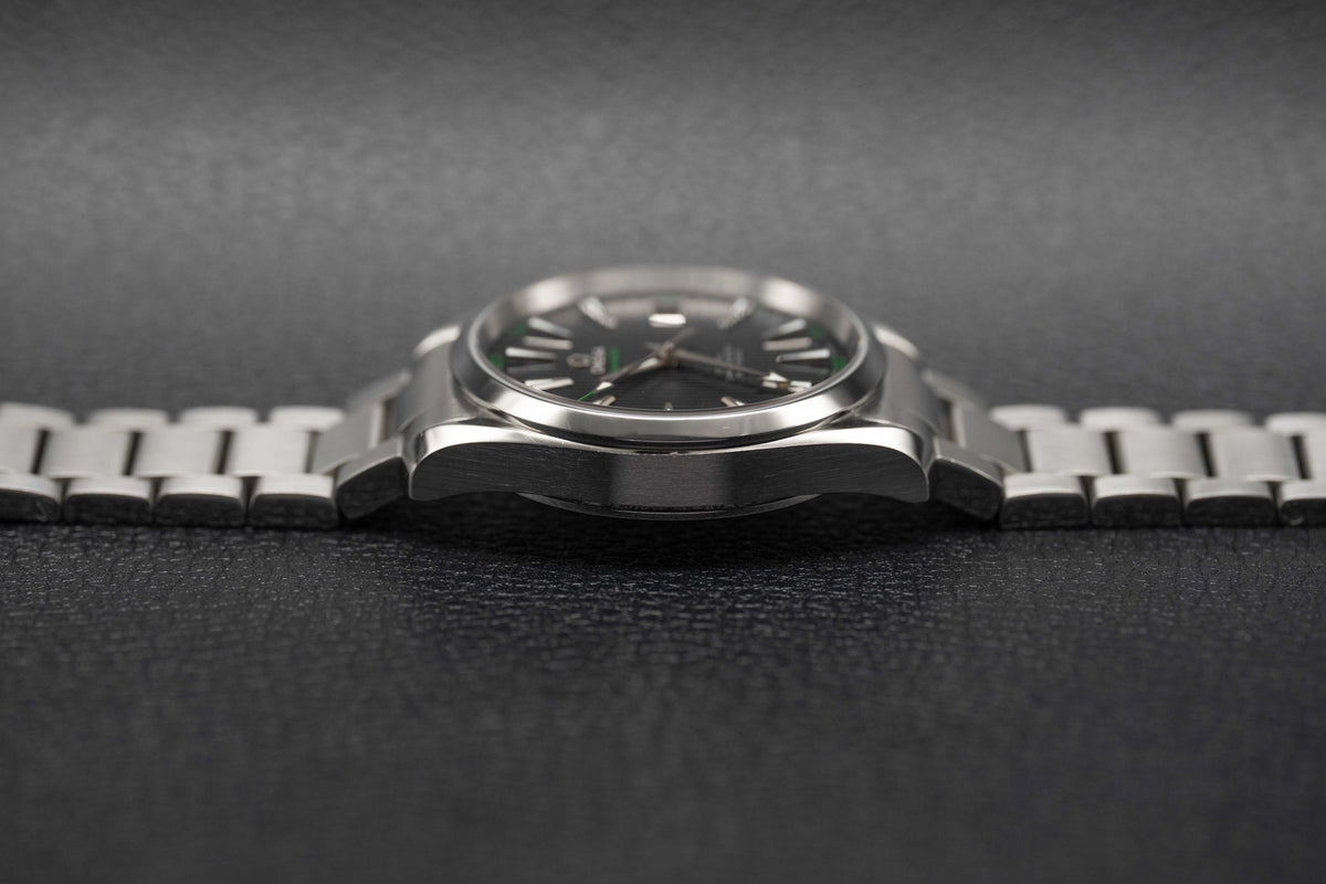 Omega Seamaster Aqua Terra 231.10.42.21.01.001 Black Dial 2014 Papers