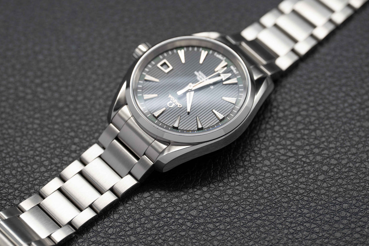 Omega Seamaster Aqua Terra 231.10.42.21.01.001 Black Dial 2014 Papers
