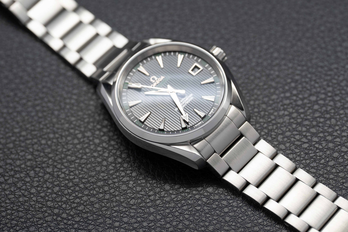 Omega Seamaster Aqua Terra 231.10.42.21.01.001 Black Dial 2014 Papers