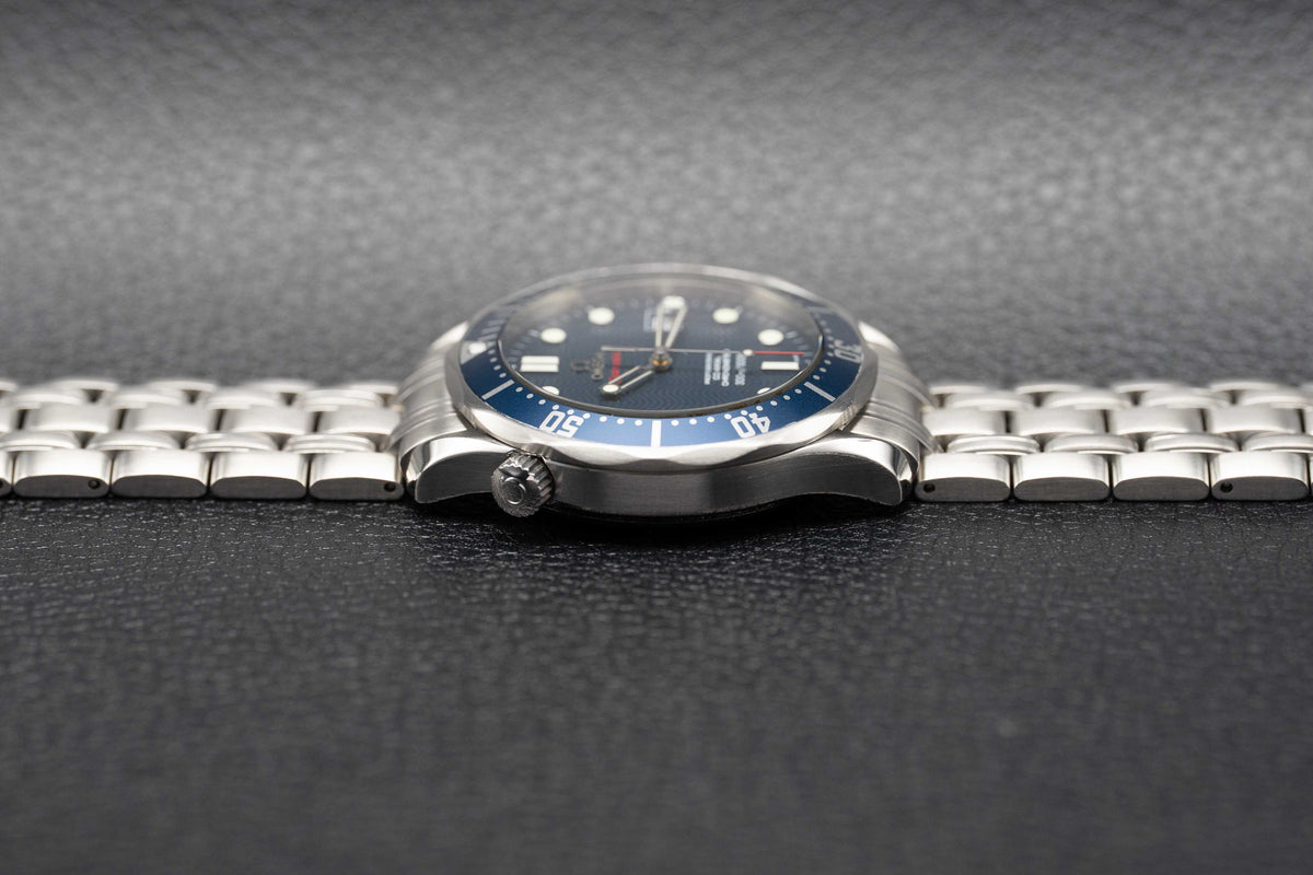 Omega Seamaster Diver 300 2220.80 Blue Dial 2007