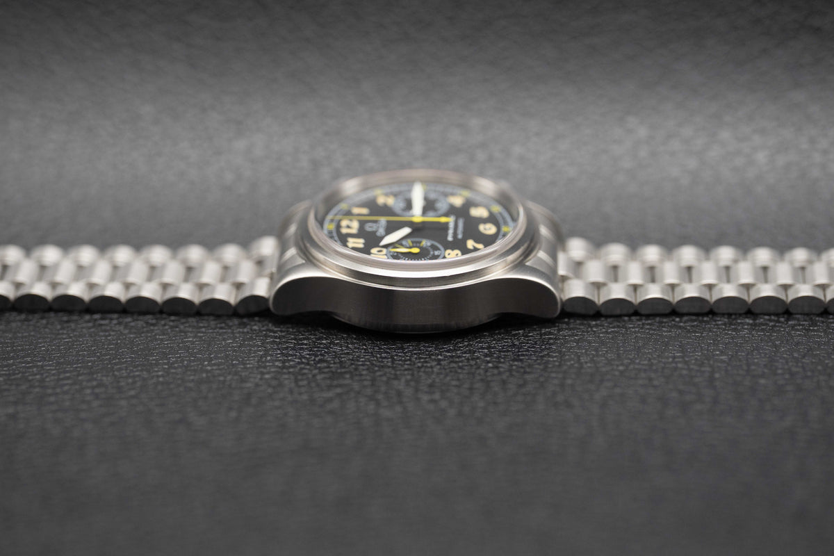 Omega Dynamic Chronograph 5240.50 Black Dial 1995 Box