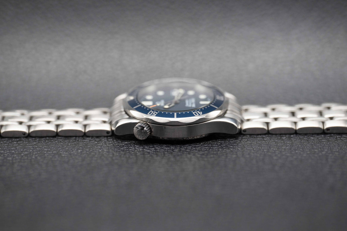 Omega Seamaster 300 2561.80 Blue Dial 1998